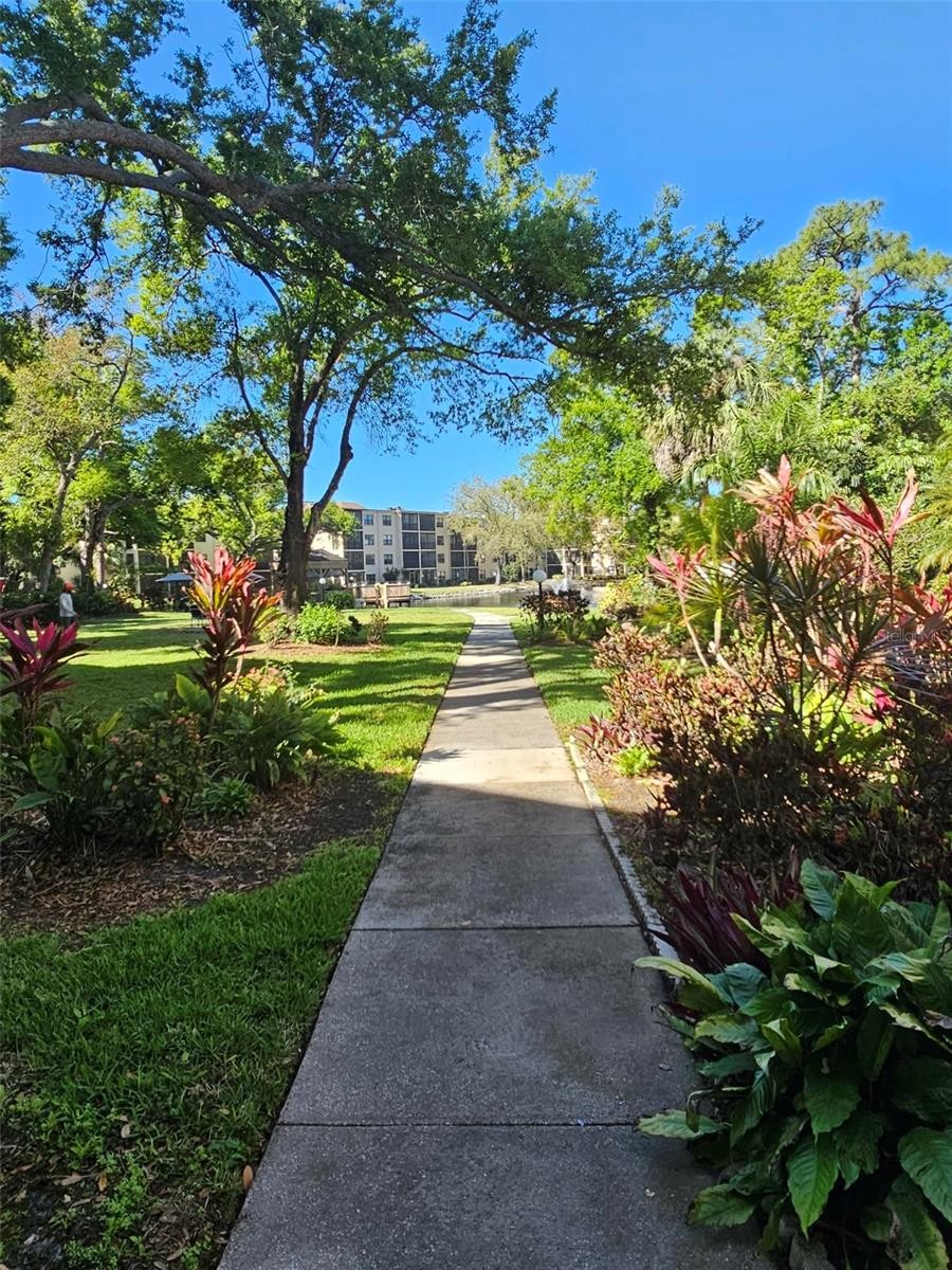 315 30TH AVE W #B307