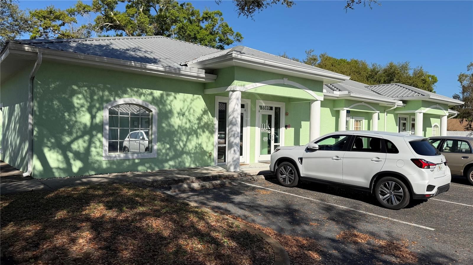 3389 MAGIC OAK LN #3389