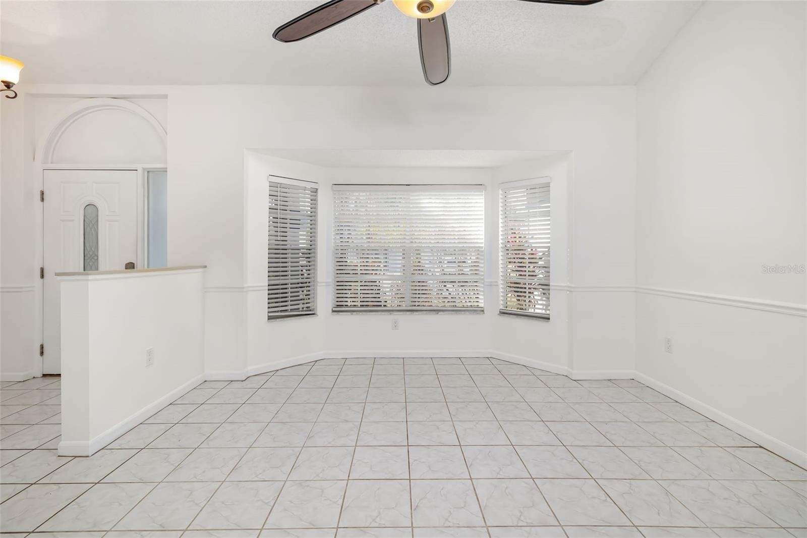 5742 FORESTER OAK CT