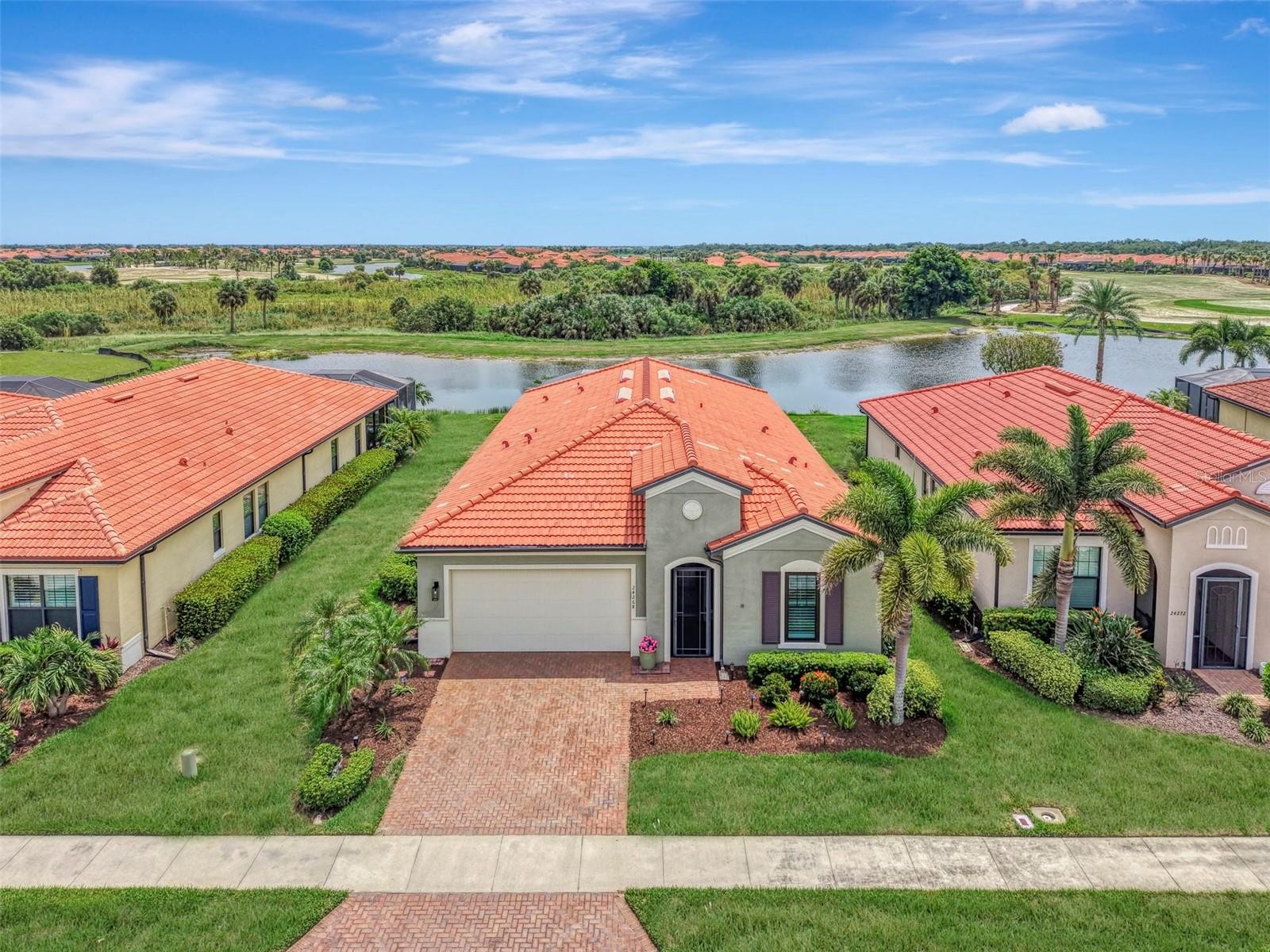 24268 GALLBERRY DR