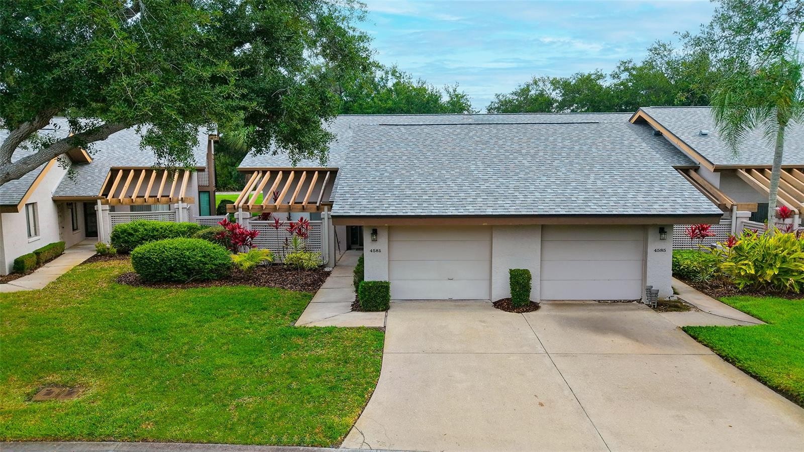 4581 KINGSMERE #29
