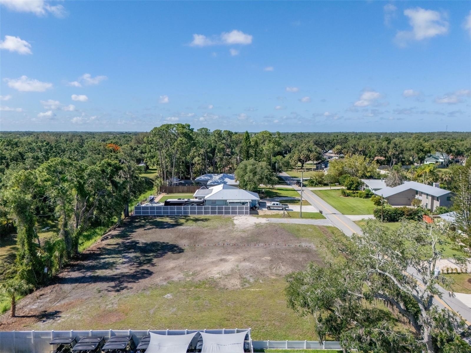 1941 E LEEWYNN DR