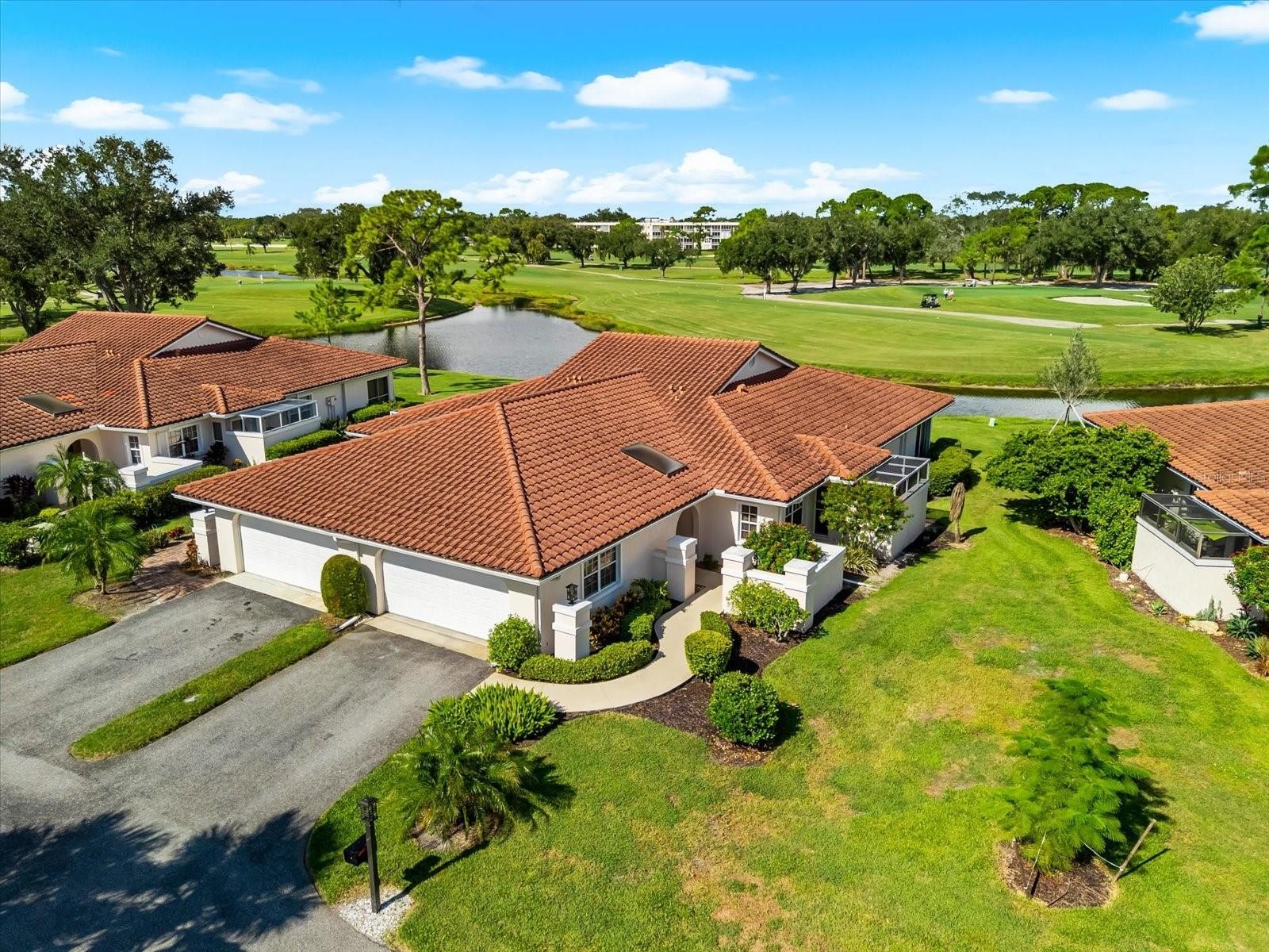 7306 GOLF POINTE CIR