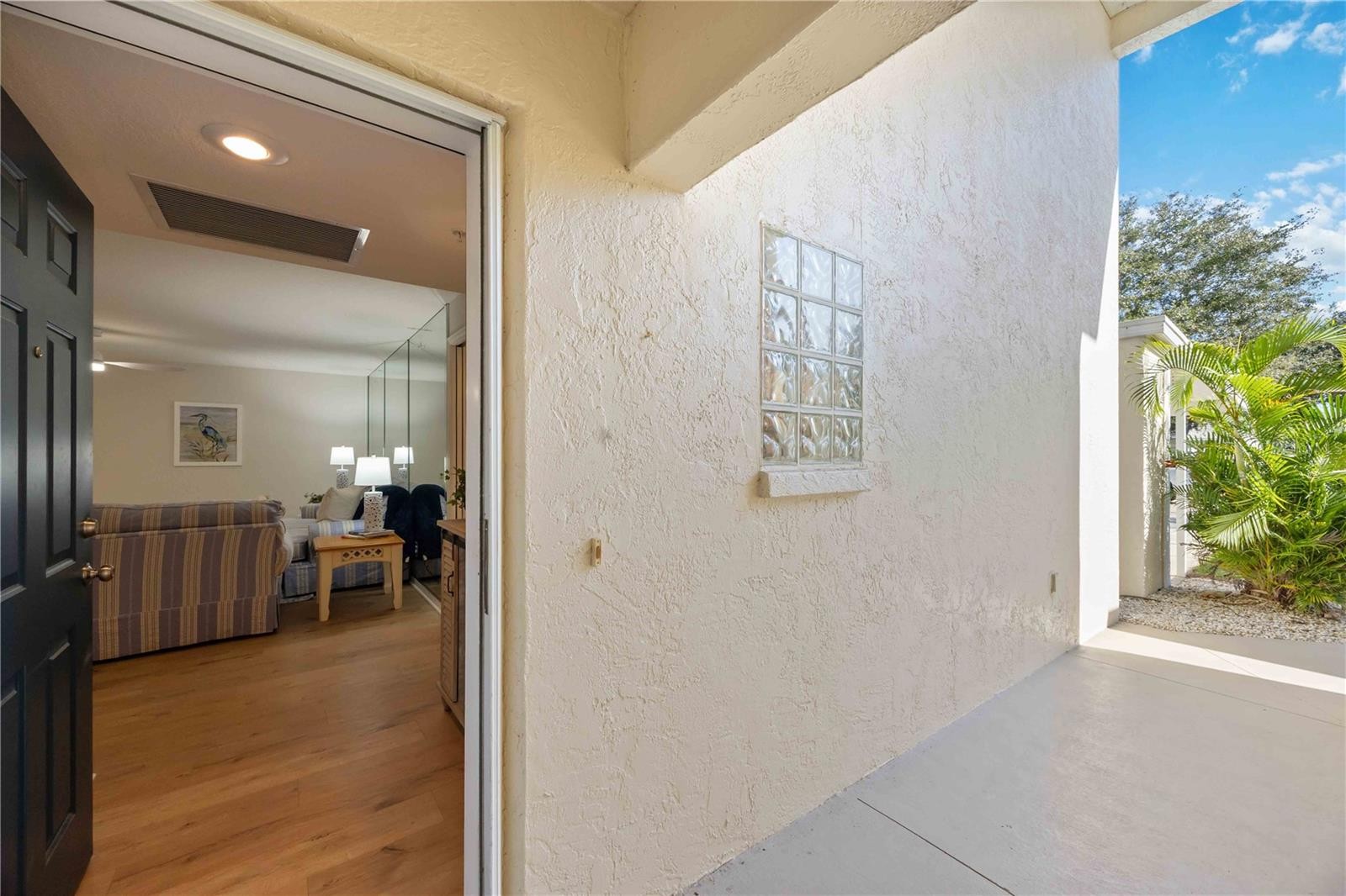 821 MONTROSE DR #103