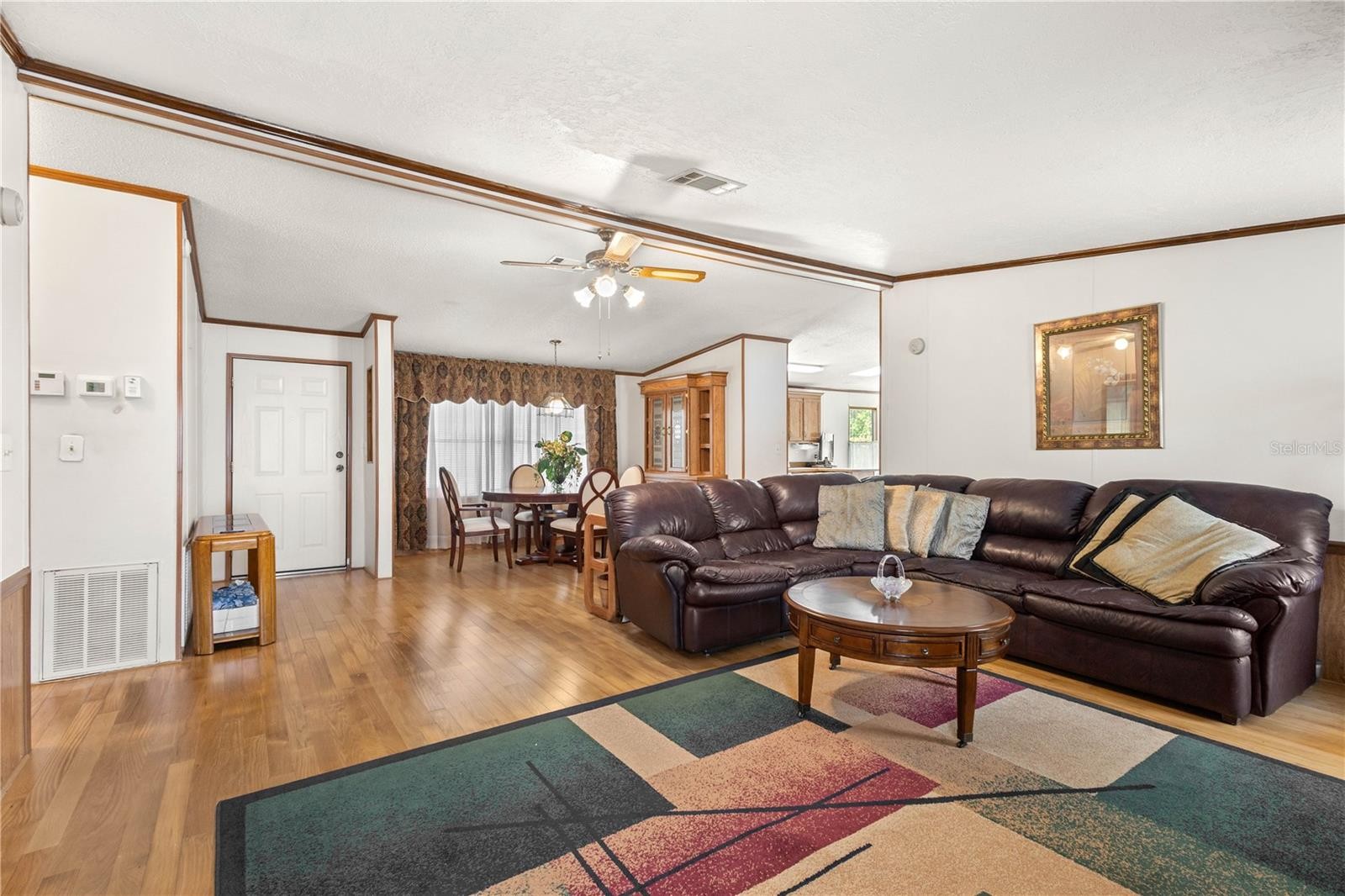 17 MEADOWLARK CIR