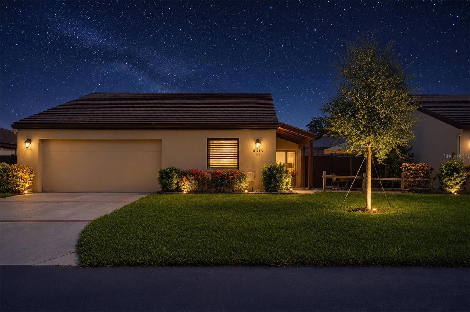 3615 GLEN OAKS MANOR DR