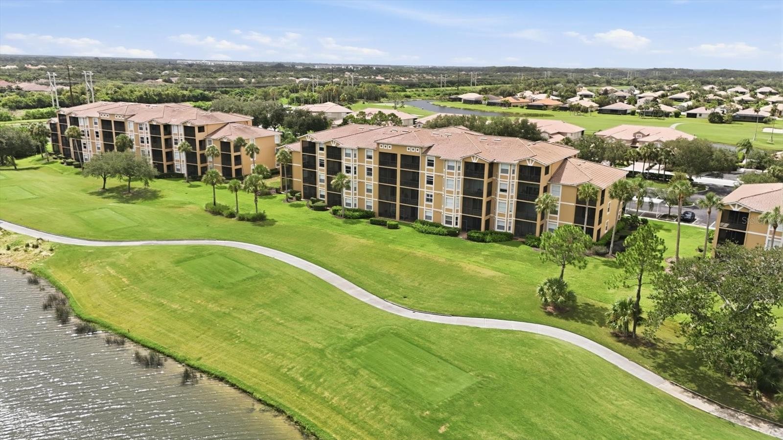 8309 GRAND ESTUARY TRL #306