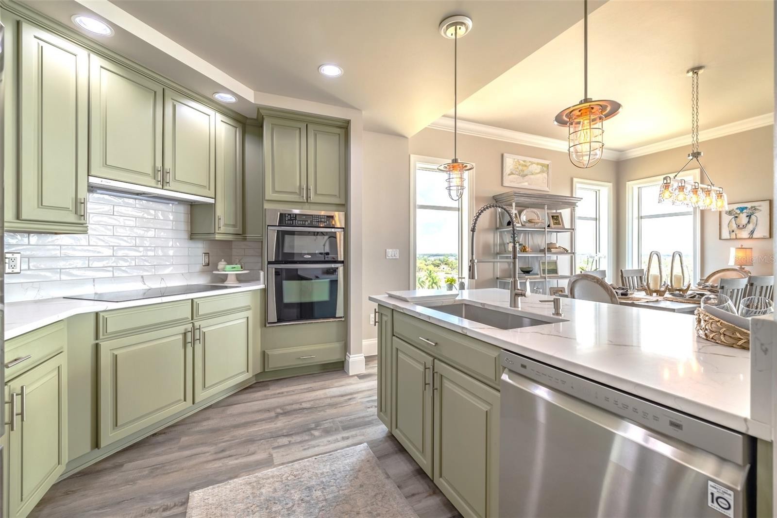 140 RIVIERA DUNES WAY #601