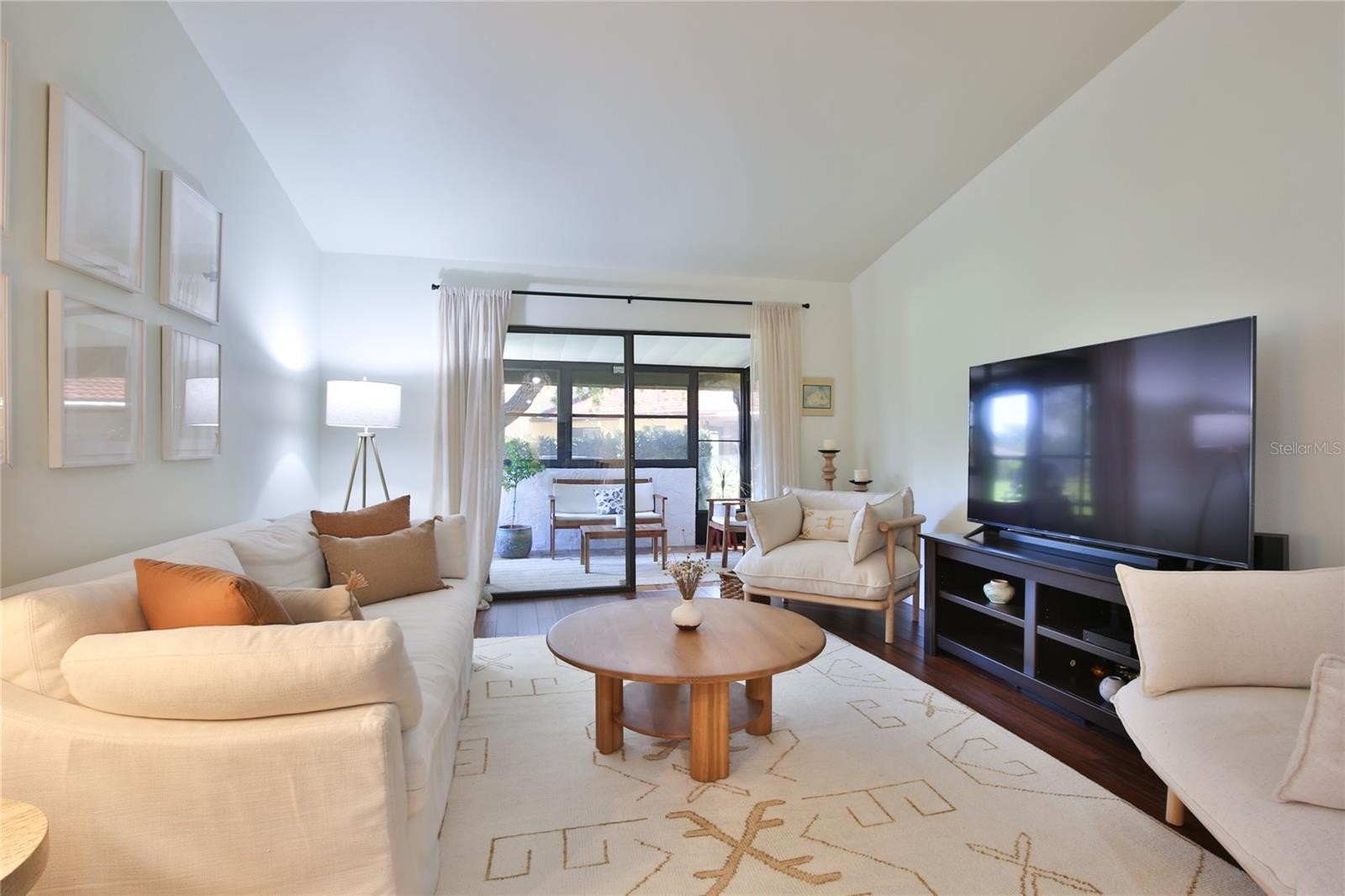 1411 57TH ST W #1411