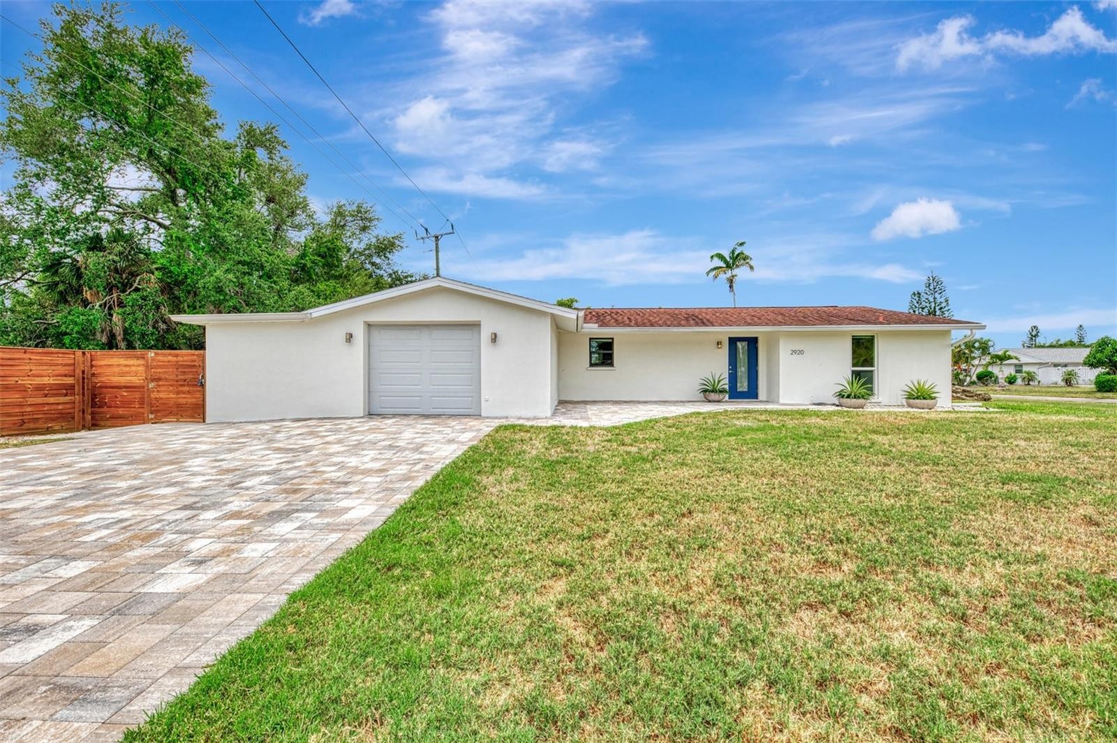 2920 GULF GATE DR