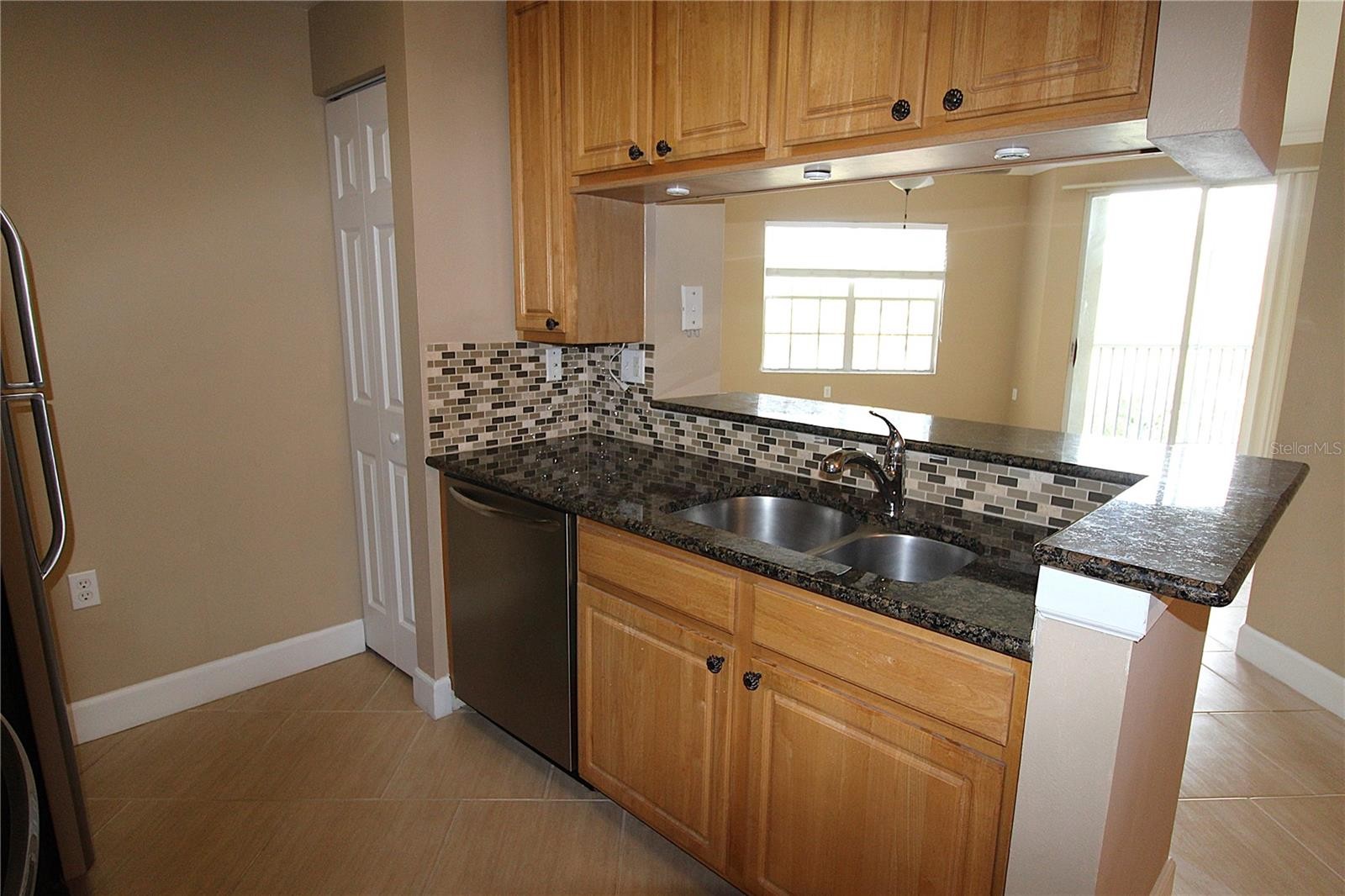 5459 BENTGRASS DR #204