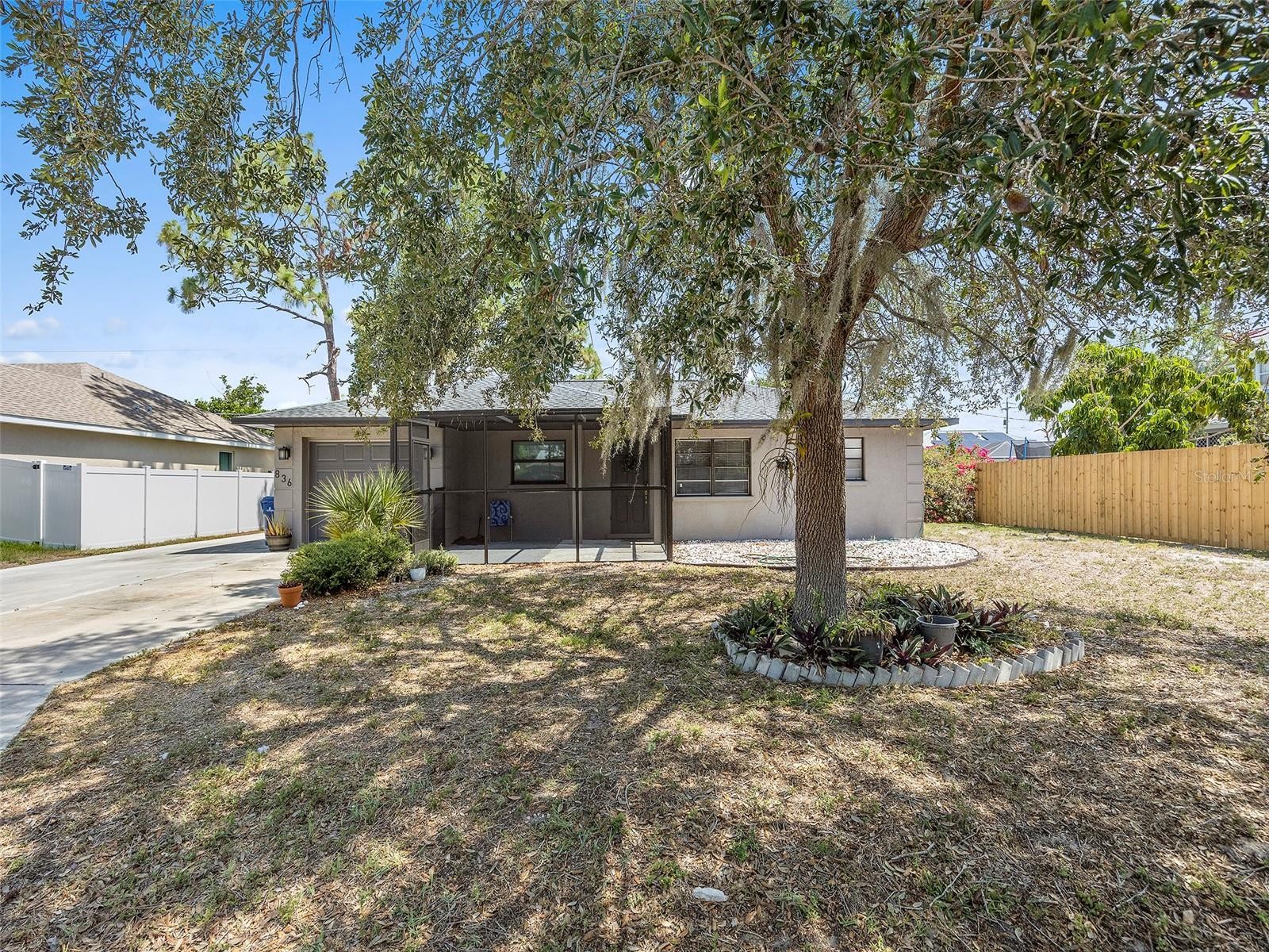 836 CITRUS RD