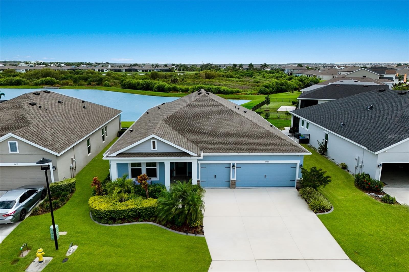 8611 MERCATOR CT