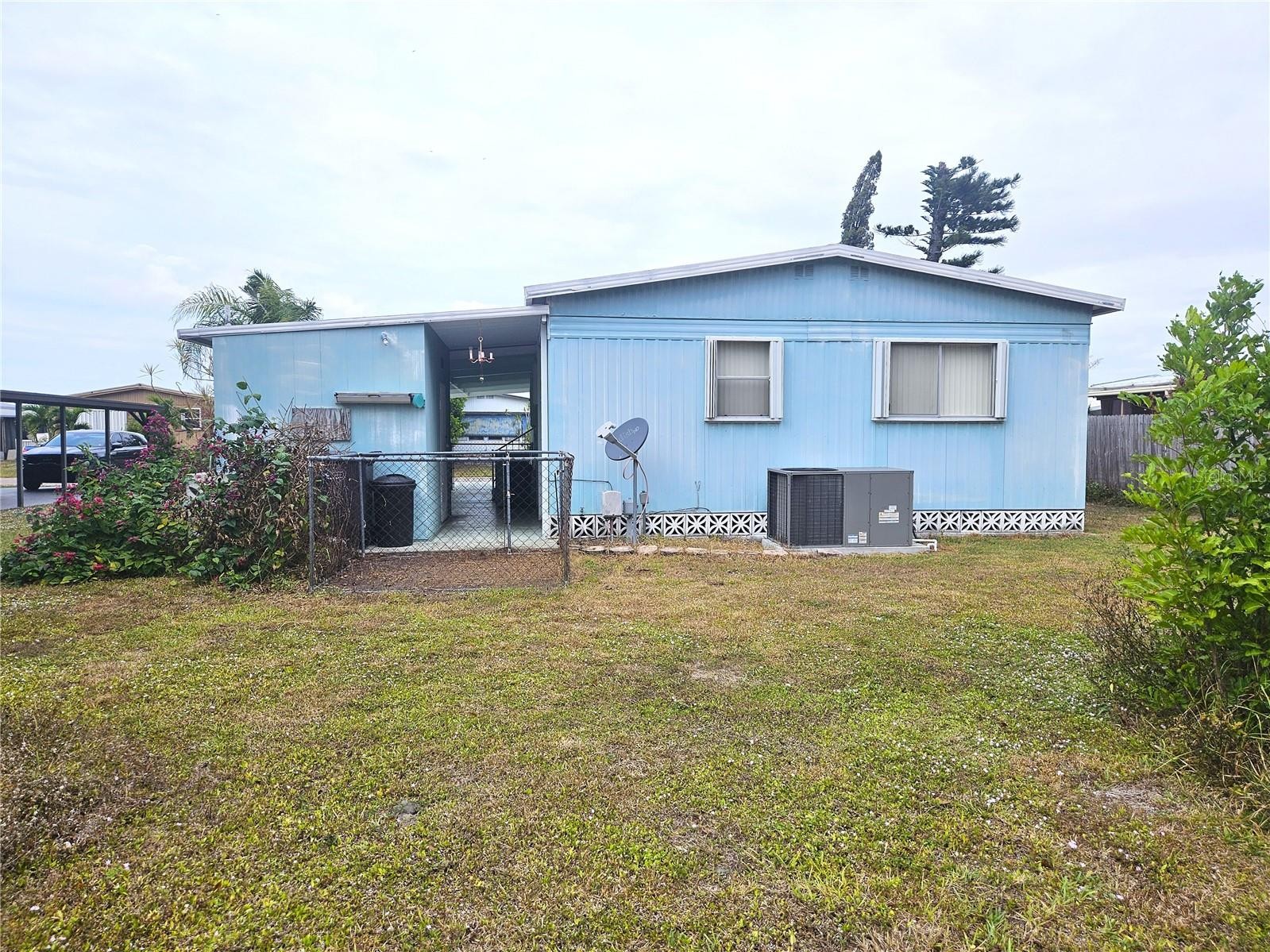 204 52ND AVENUE TER E