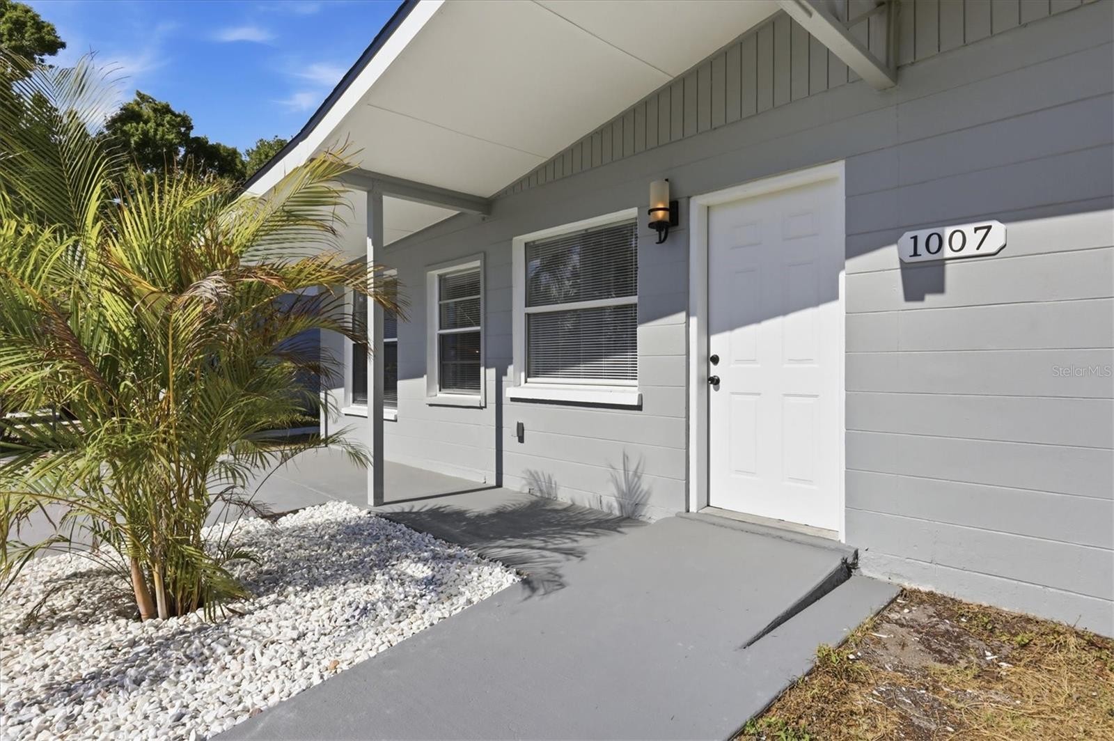 1007 26TH AVE W