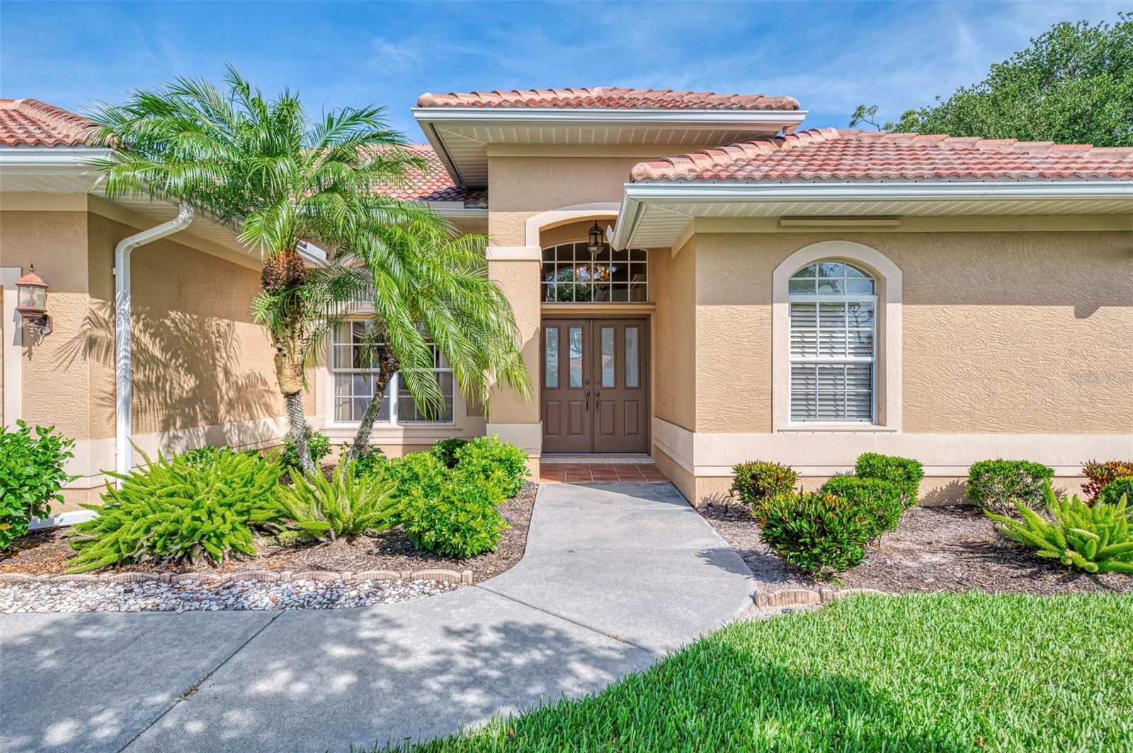 763 EGRET WALK LN