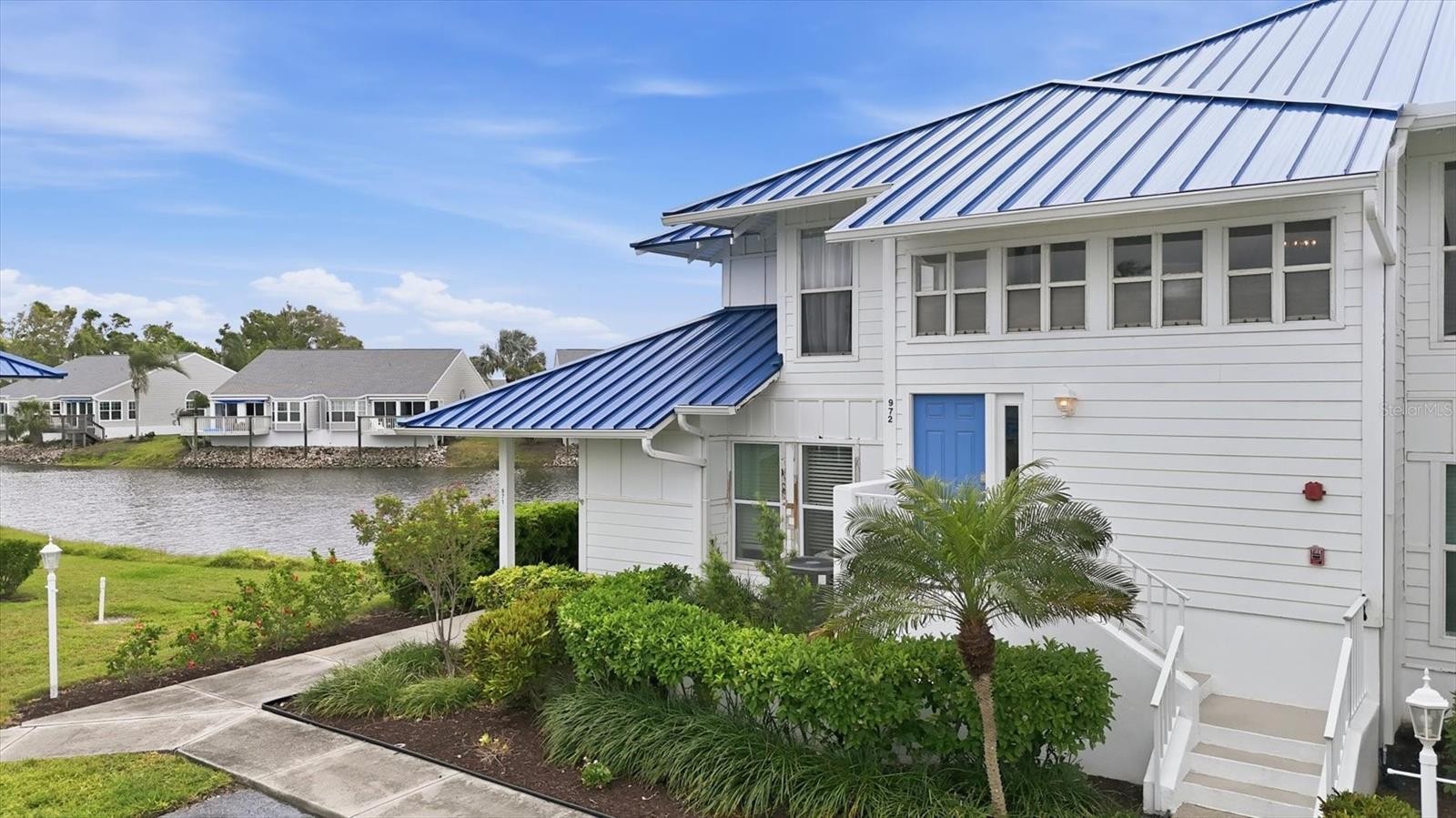 972 SANDPIPER CIR #972