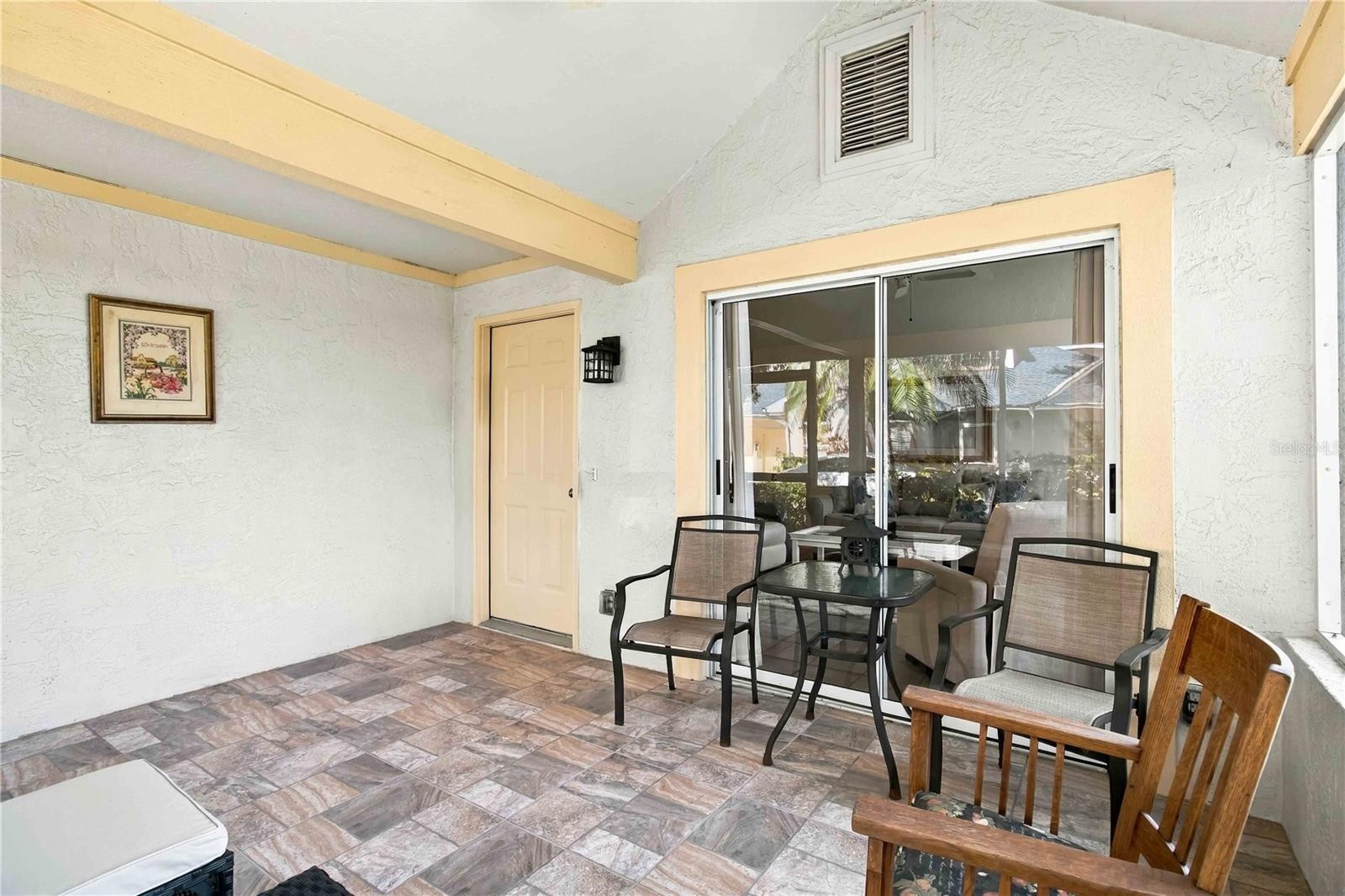4536 WHIRLAWAY DR