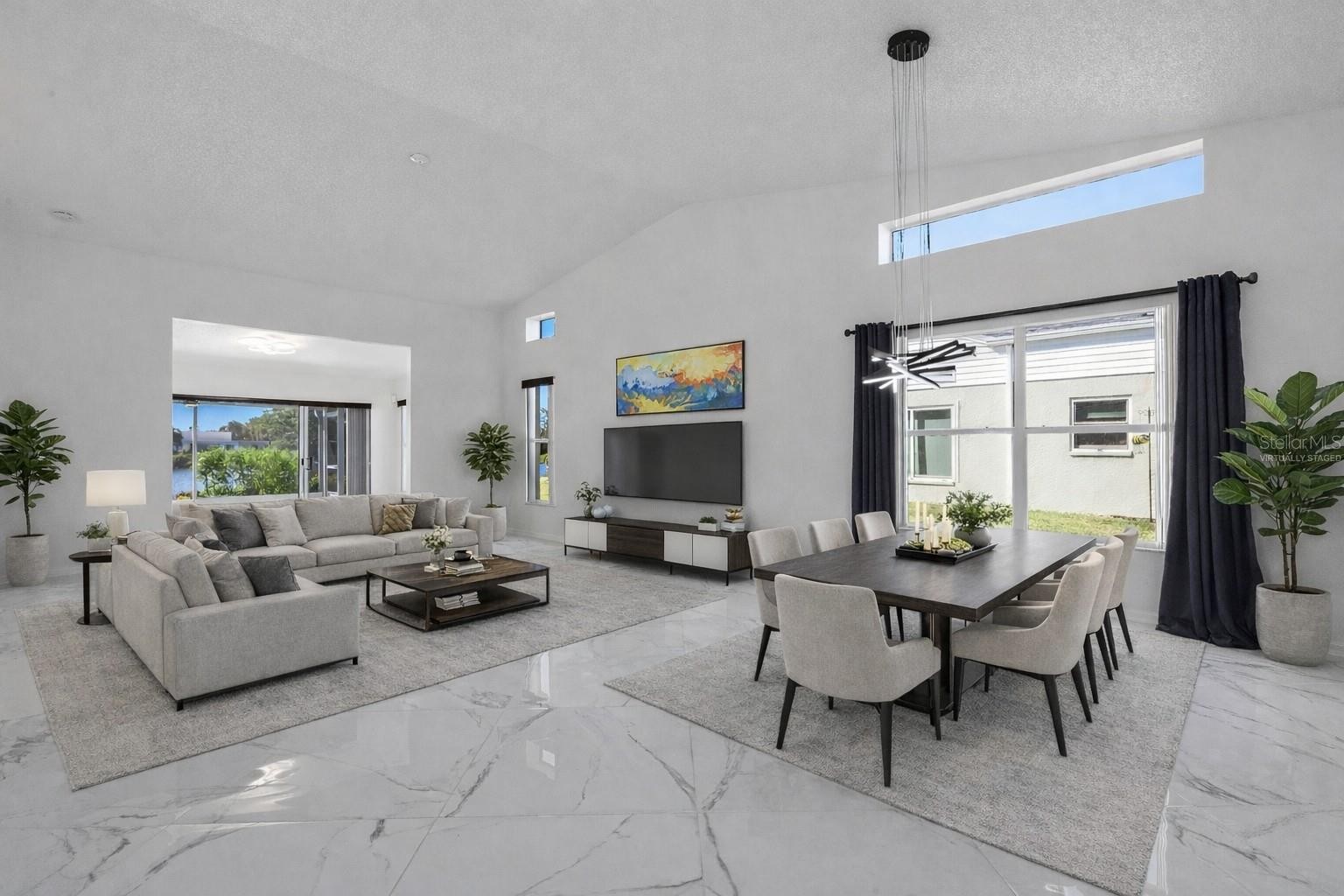 721 SPRING LAKES BLVD