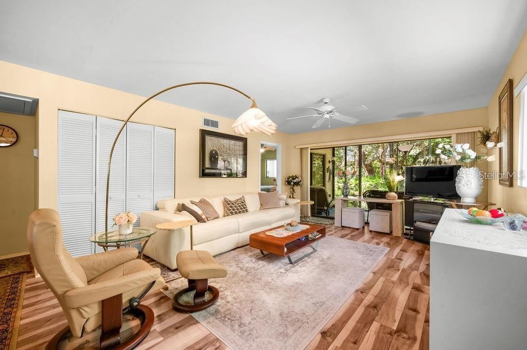 5146 HARPERS CROFT #13