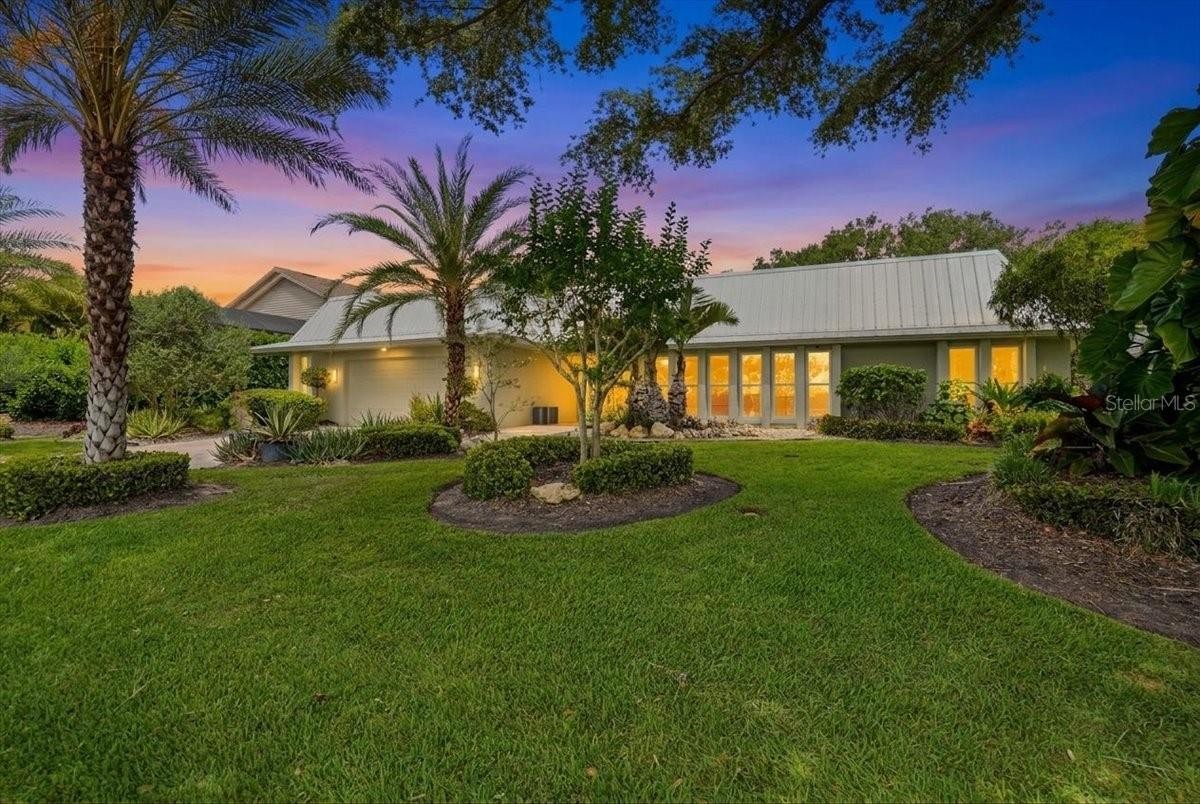 272 FOUR KNOT LN