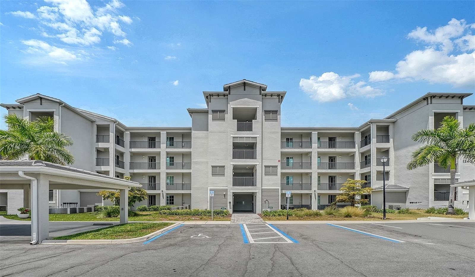 12240 WELLEN GOLF ST #106