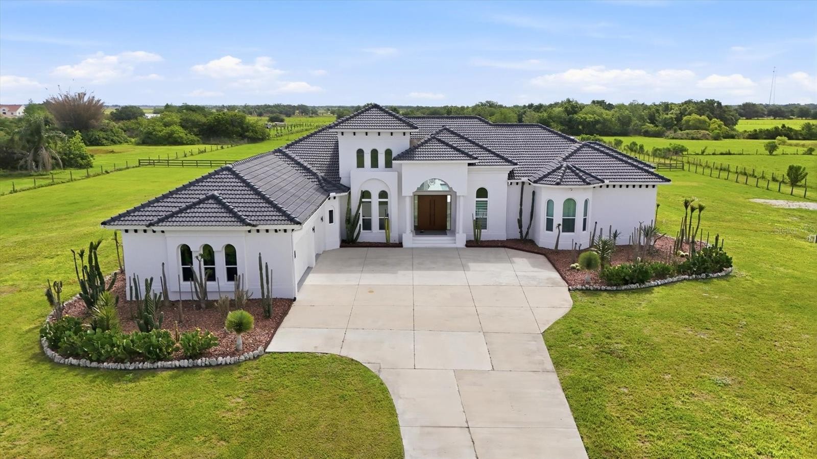 14325 MJ RD