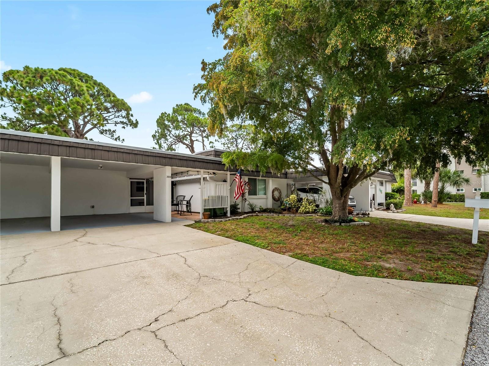 3935 PANOLA LN #183