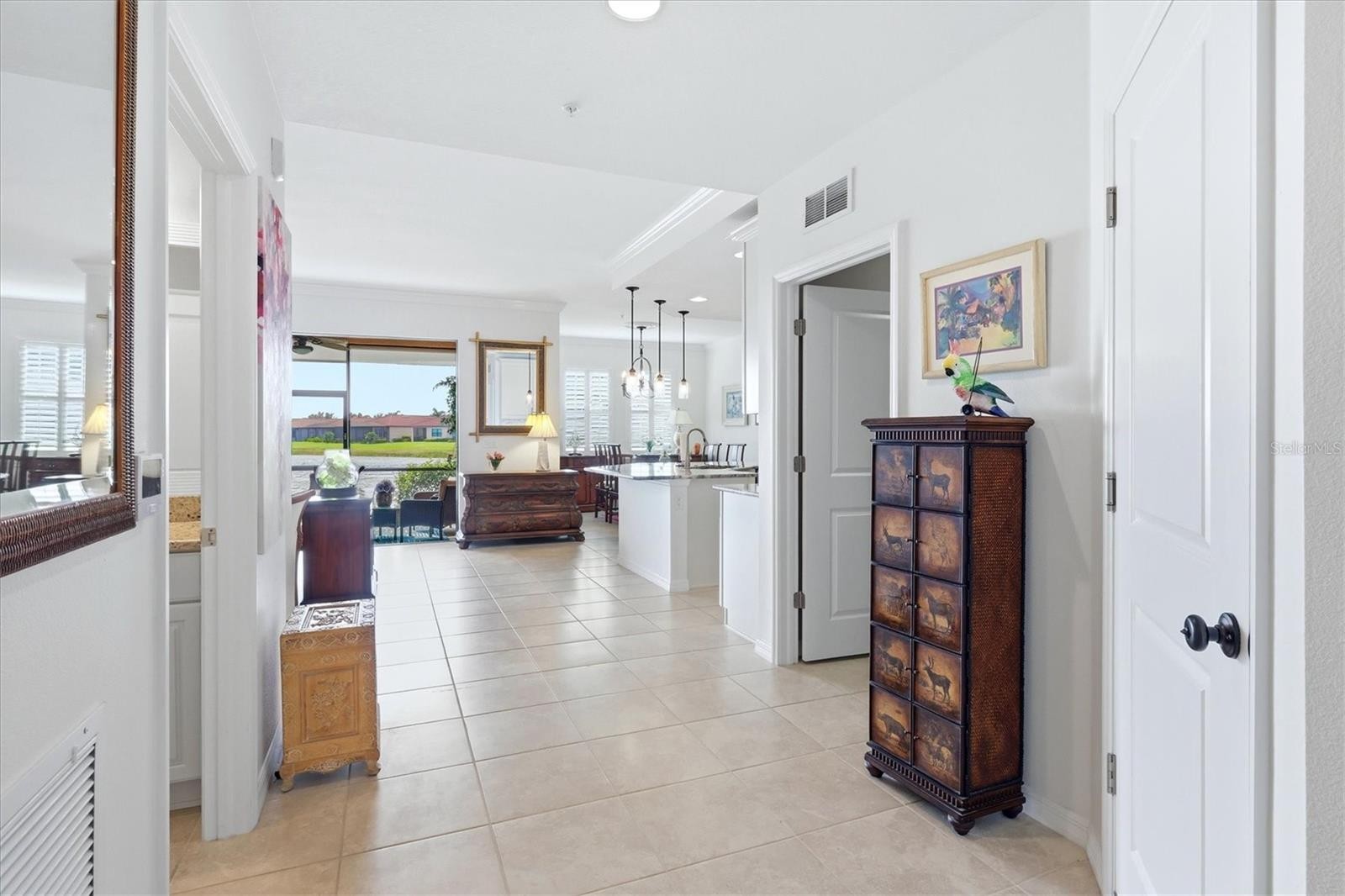 23160 BANBURY WAY #102