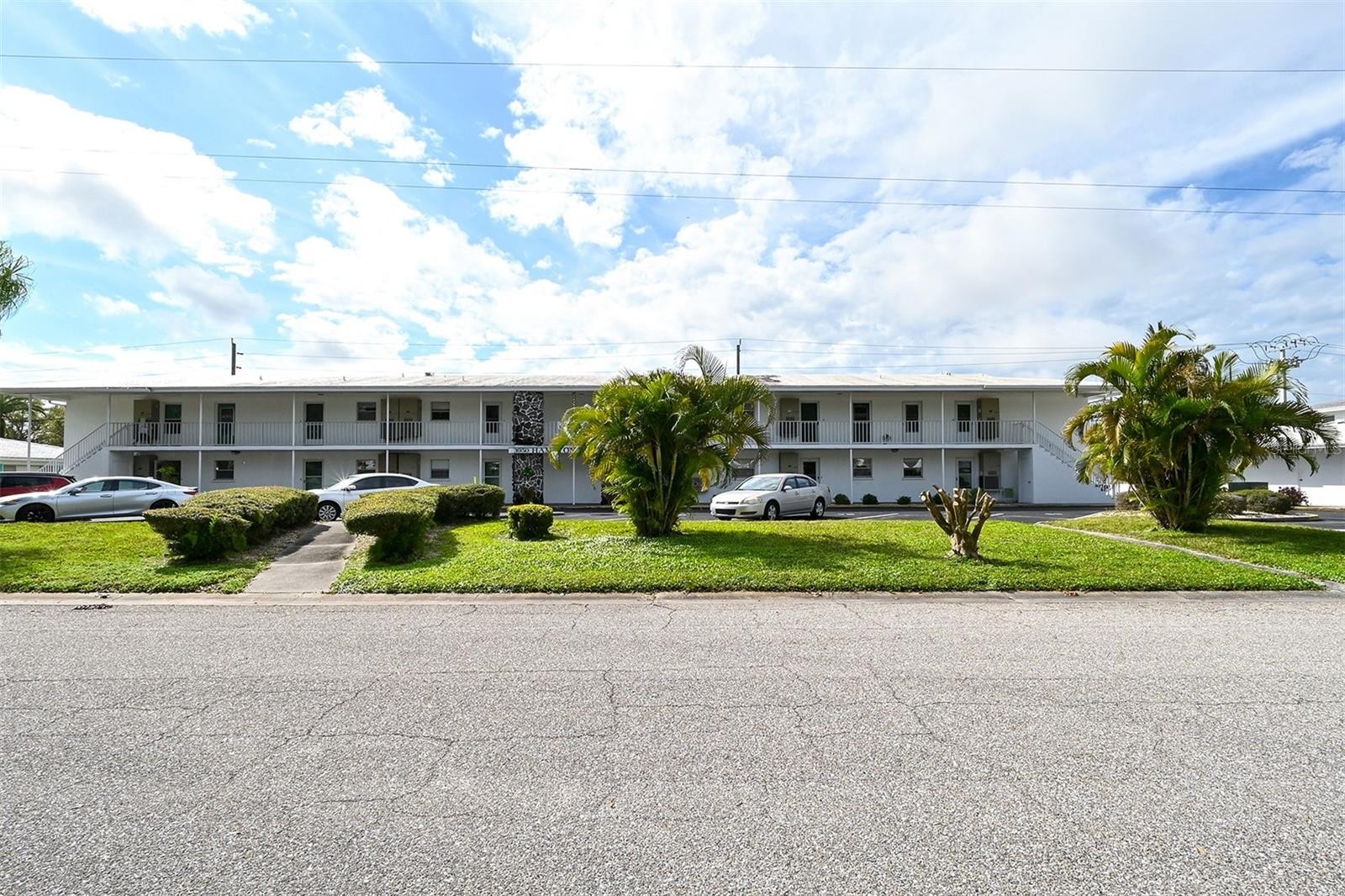 3950 ROXANE BLVD #5B