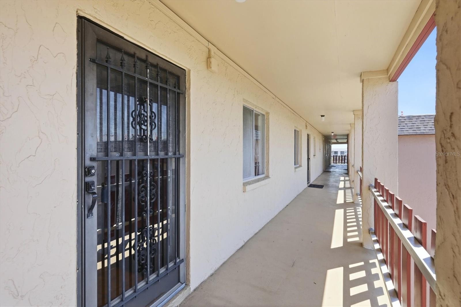 4137 LAKE BAYSHORE DR #C505