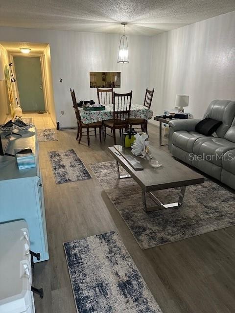 4079 LAKE BAYSHORE DR #308