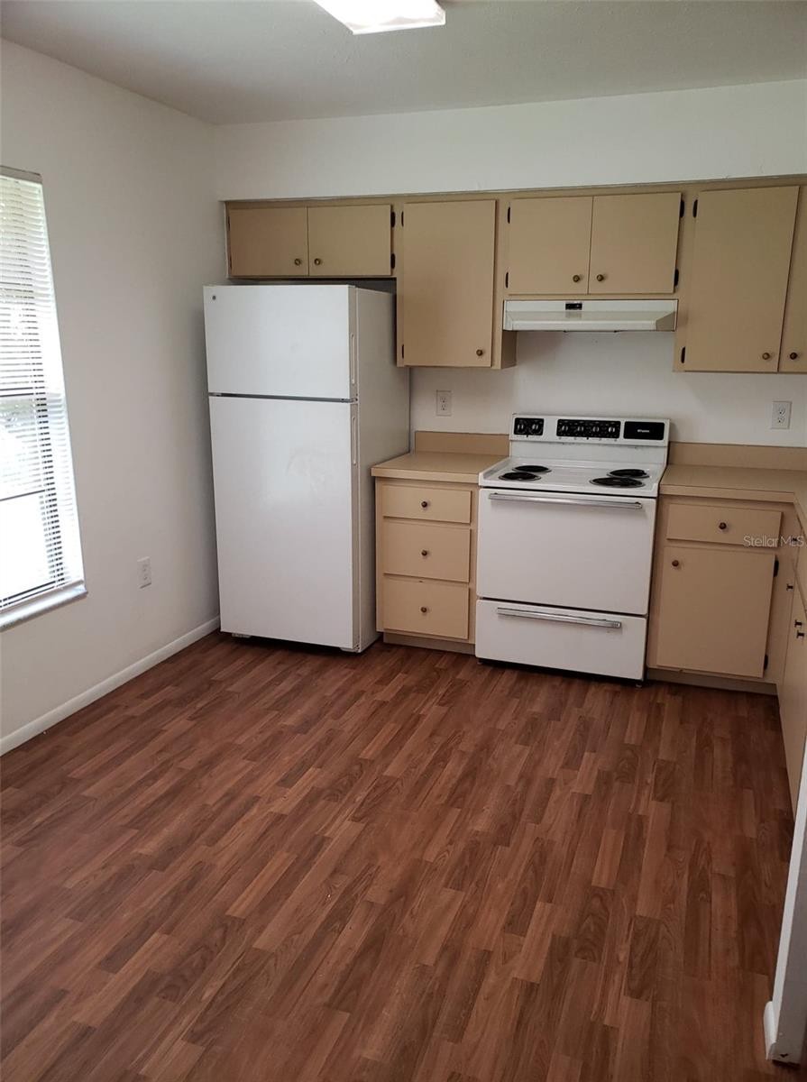 3949 LIBERTY AVE #3949