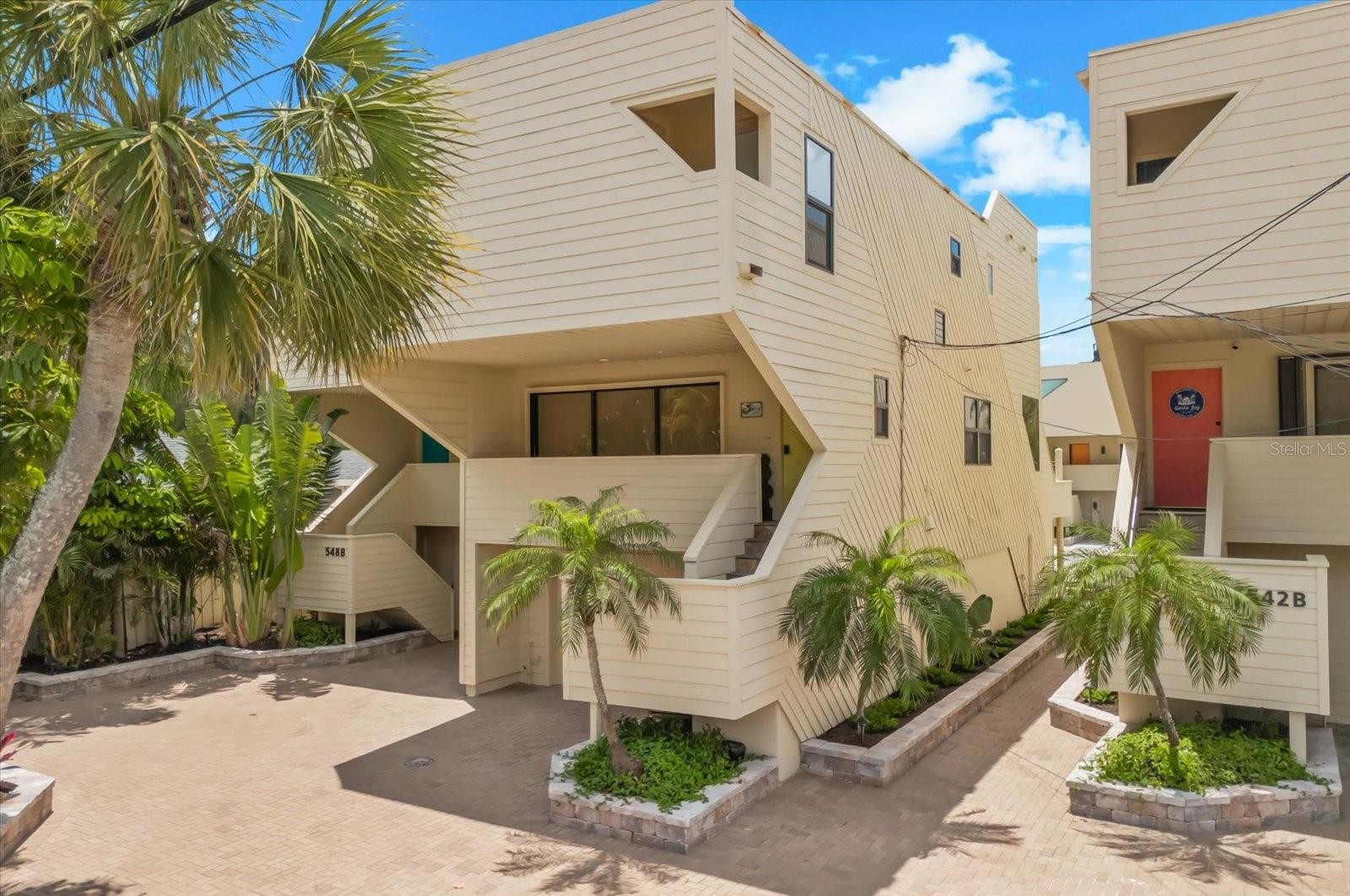 548 BEACH RD #A540