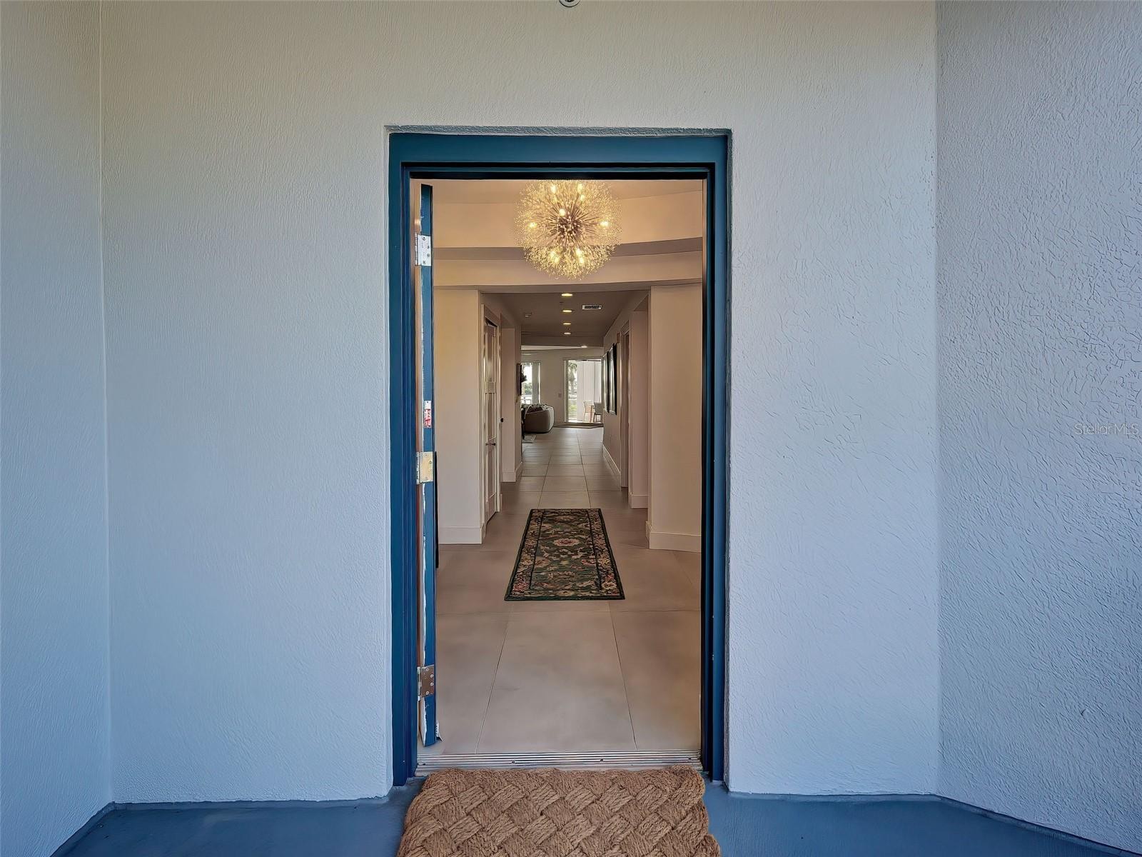 516 TAMIAMI TRL S #201