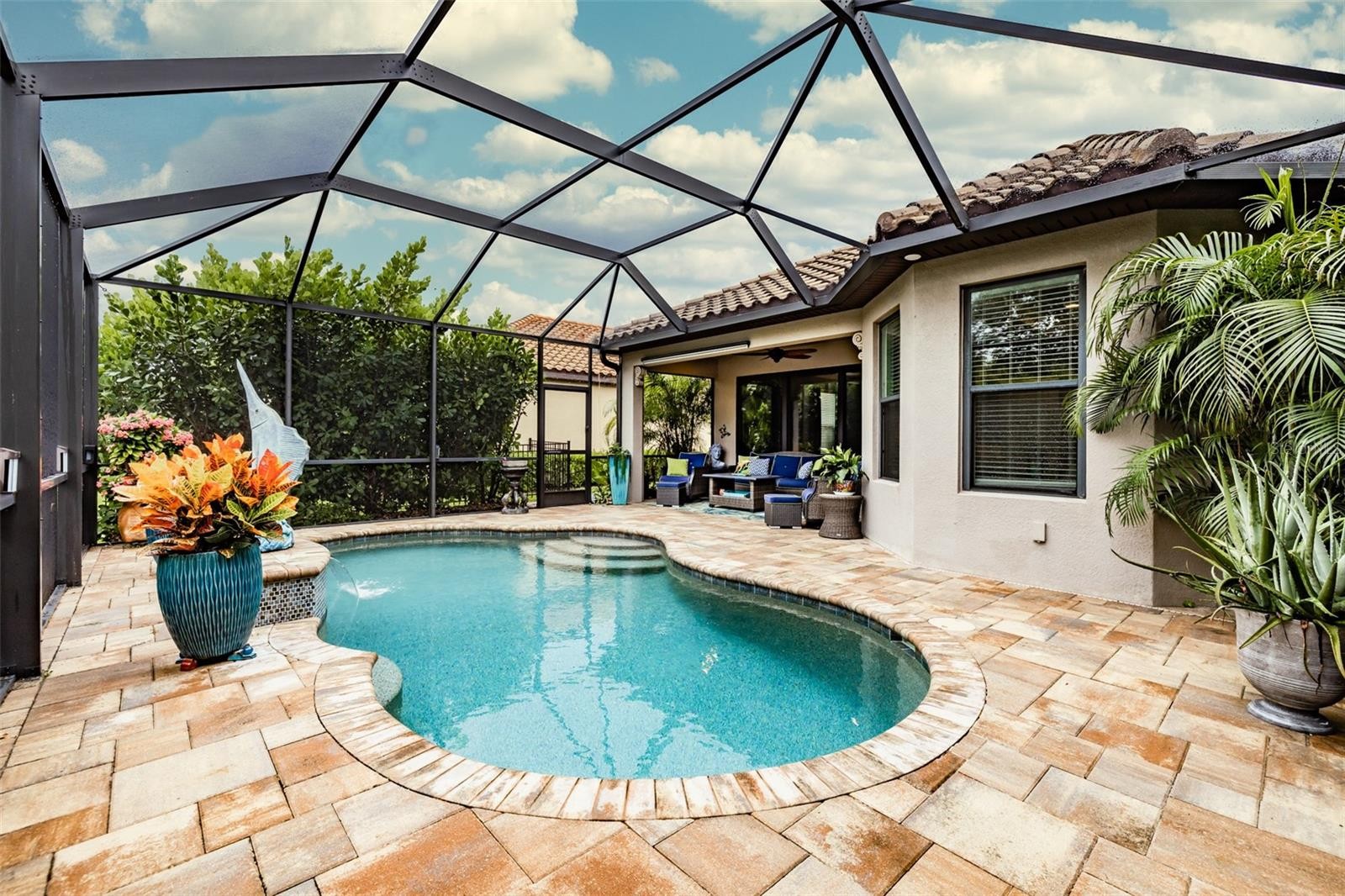 10115 HIGHLAND PARK PL