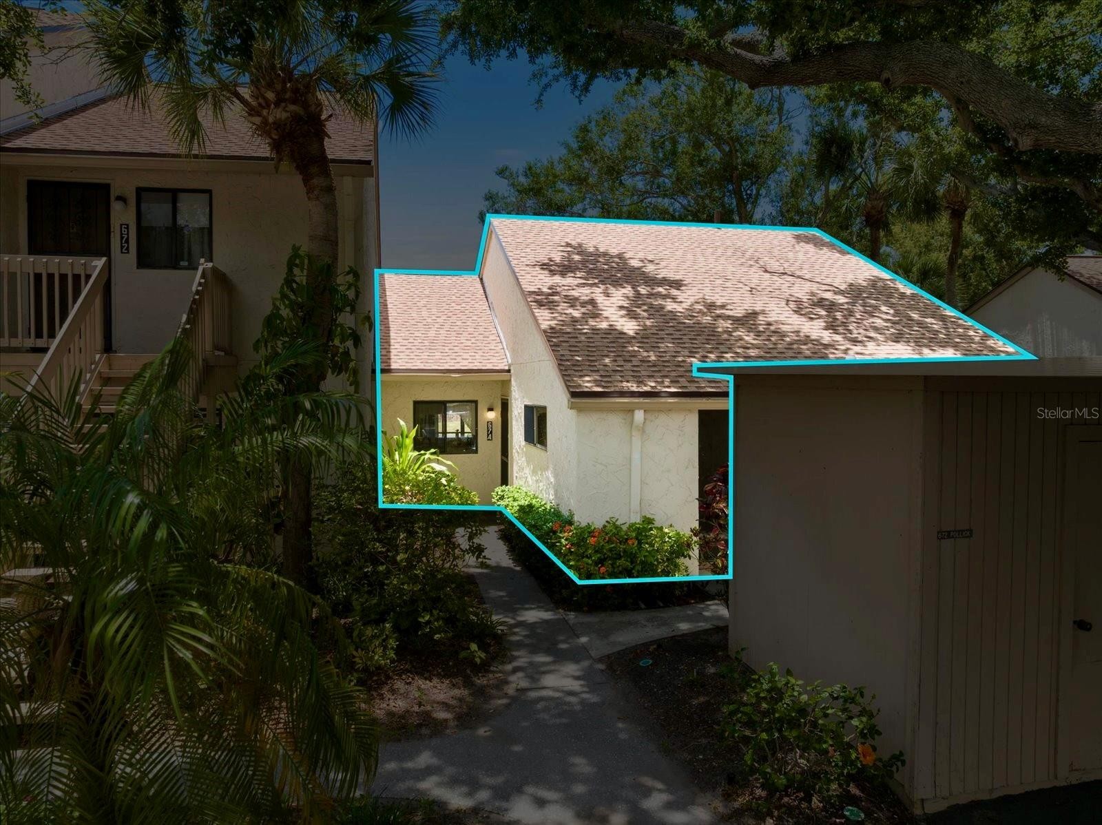 674 BIRD BAY CIR #20