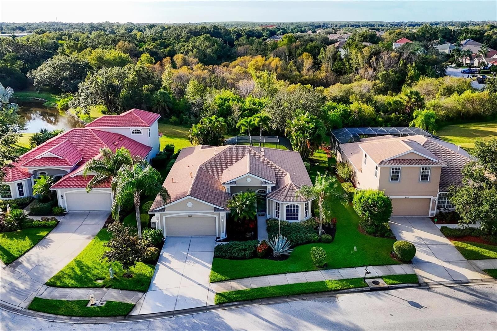 9014 BEACON MANOR TER