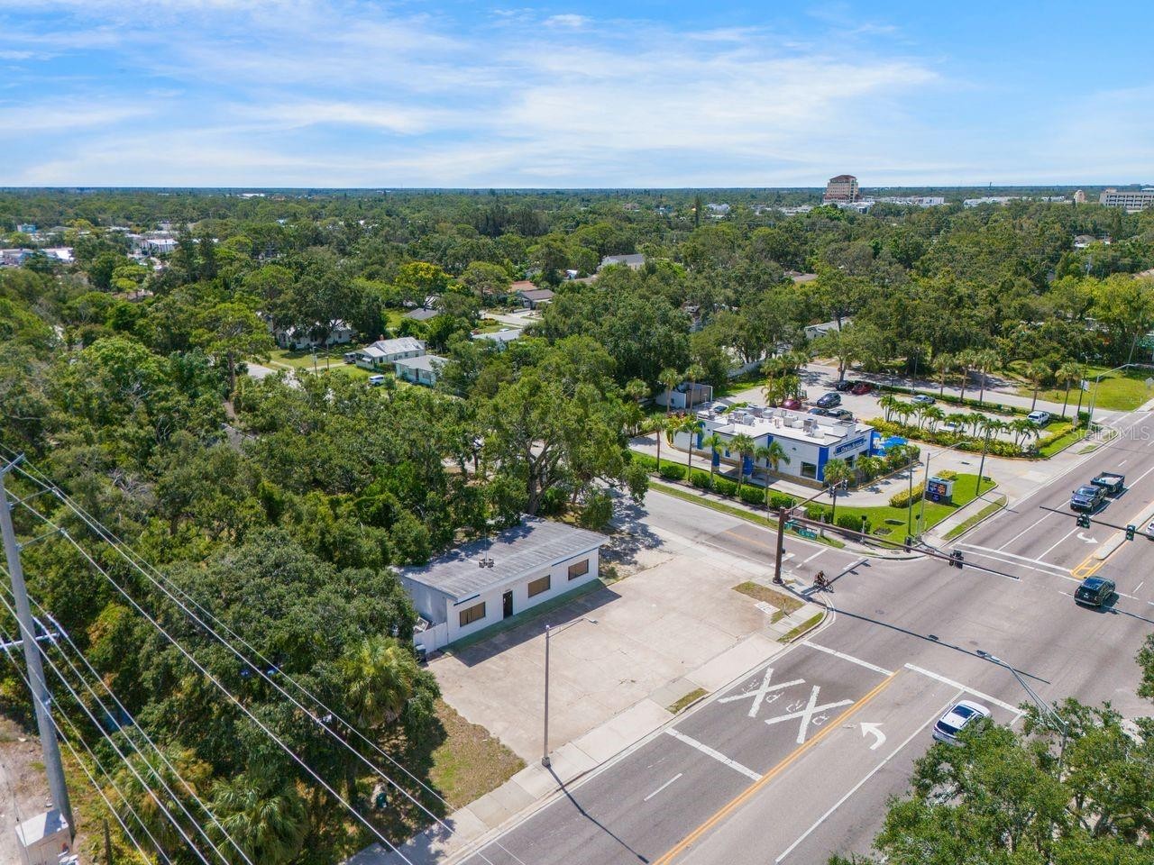 1000 N WASHINGTON BLVD