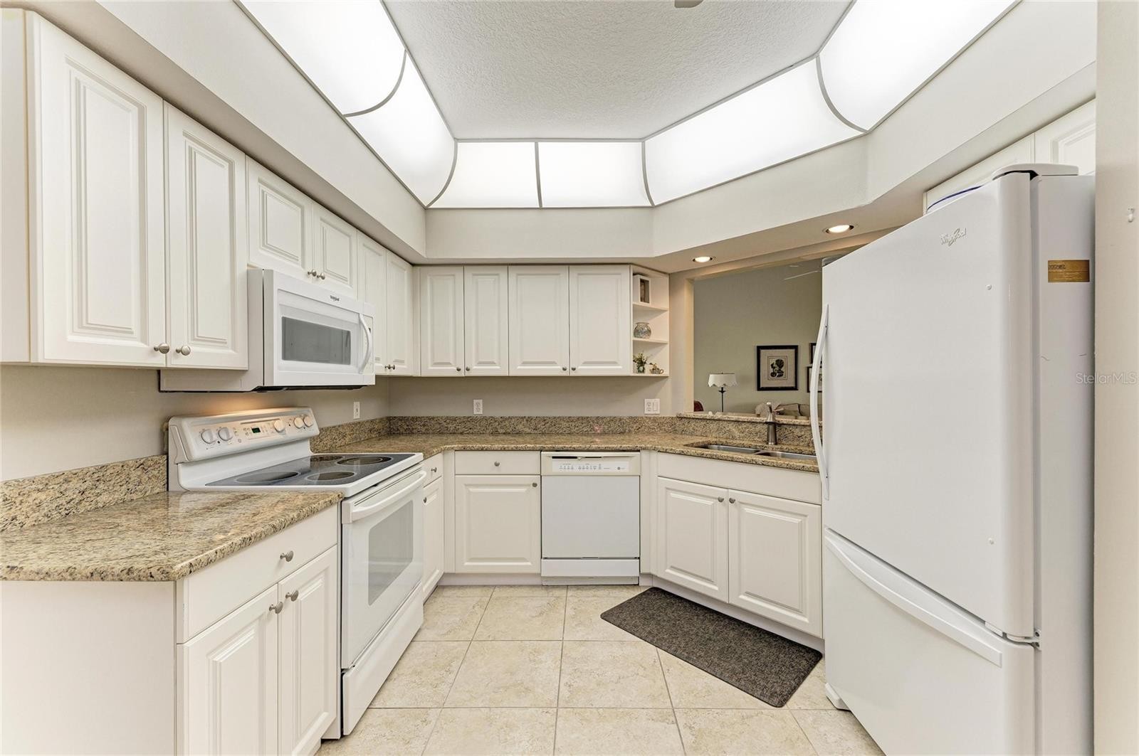 6805 FAIRVIEW TER #23-101