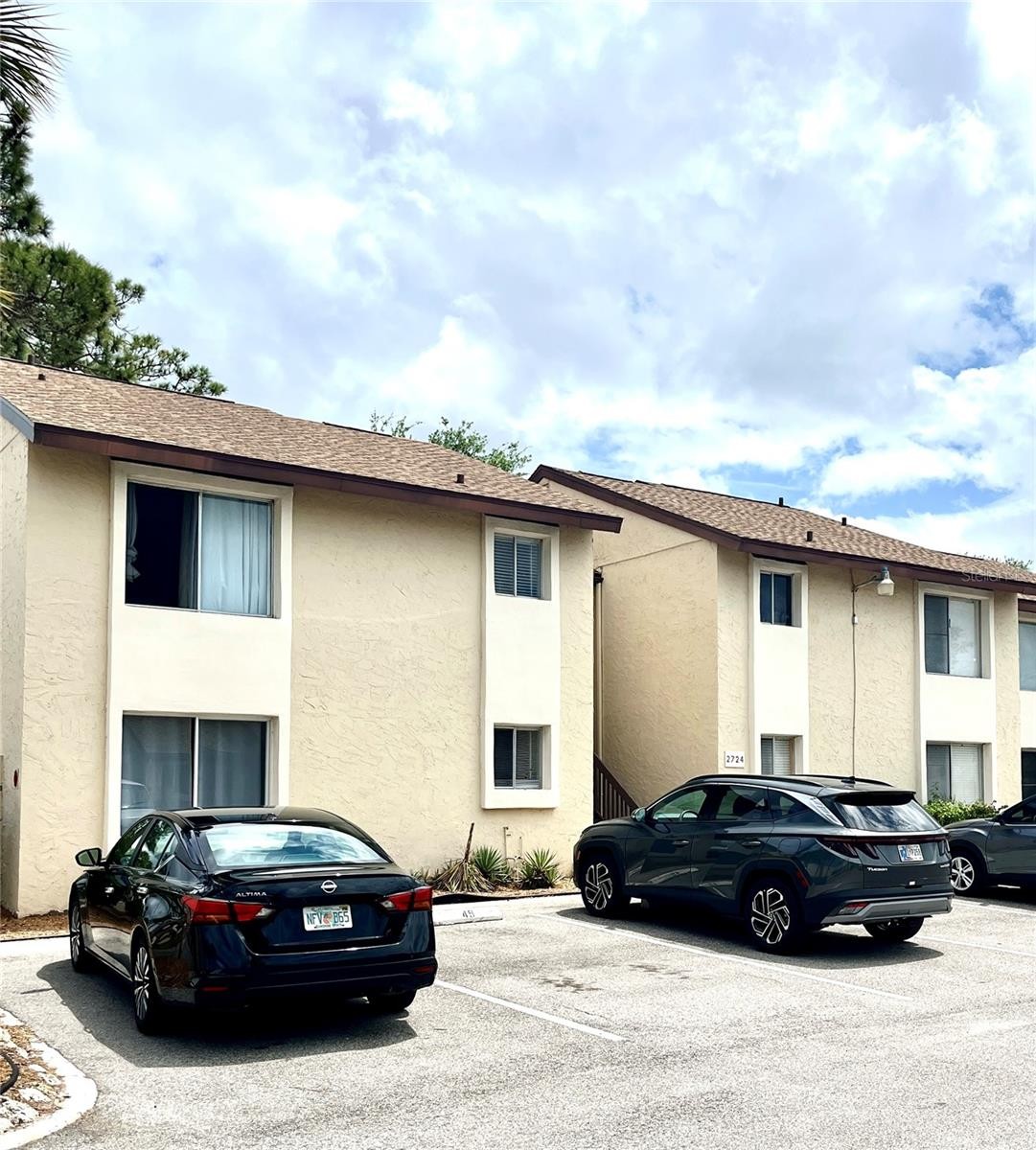 2724 HIDDEN LAKE BLVD #A