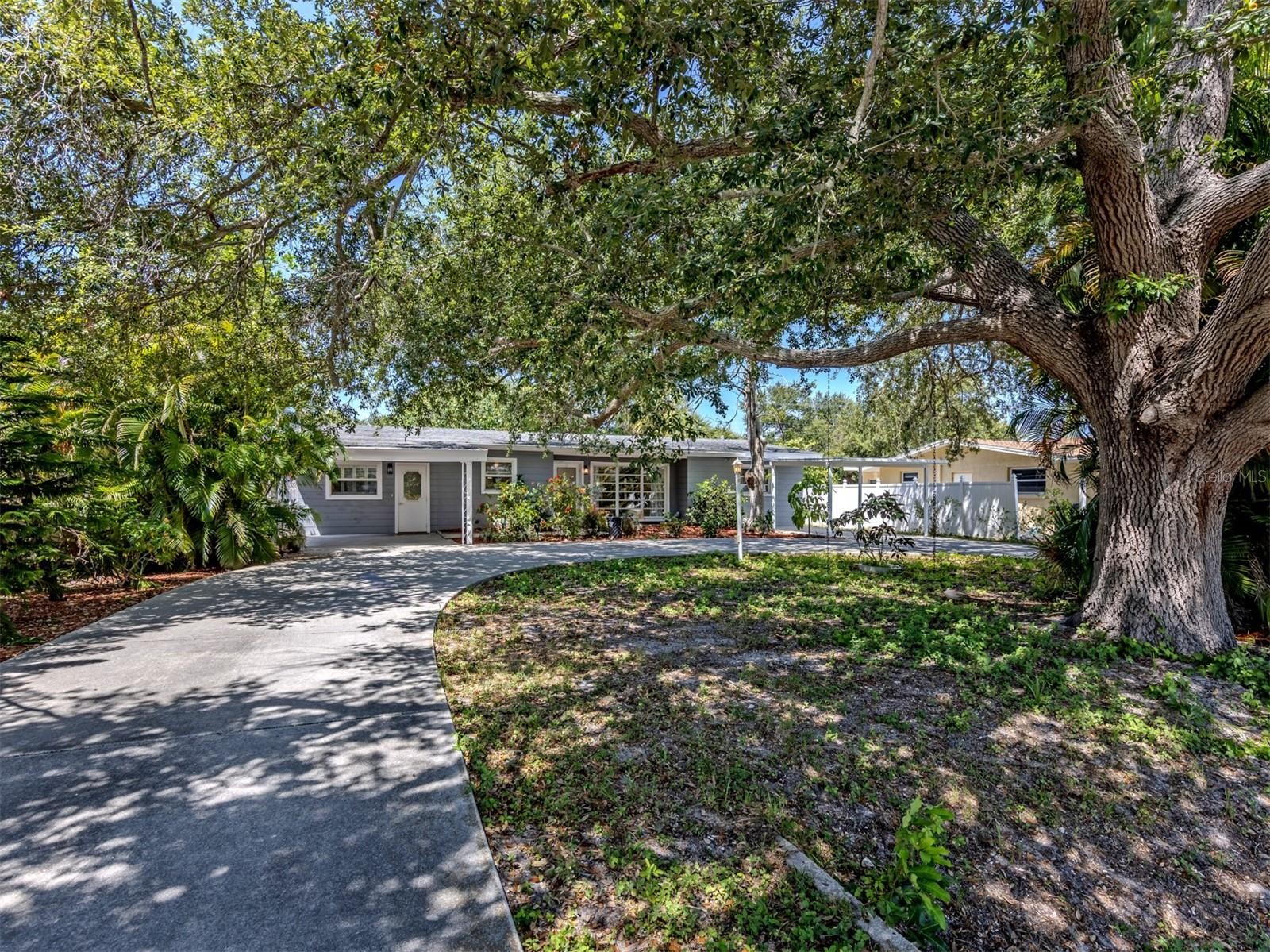 814 GUILD DR