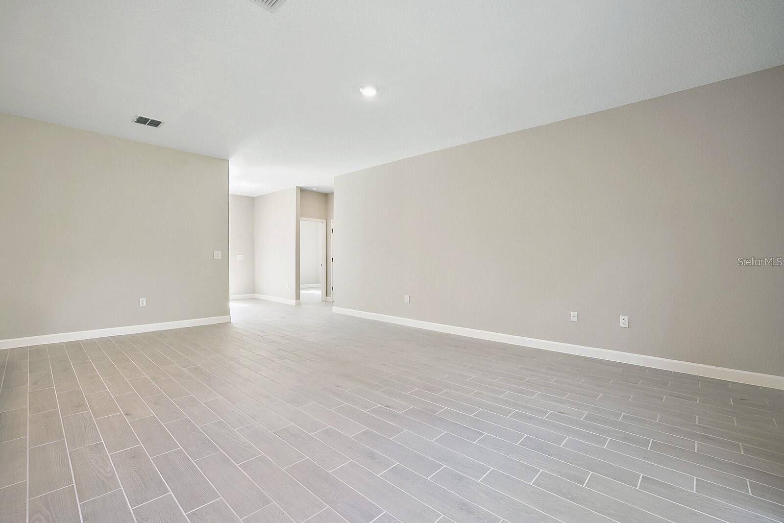 5454 RHAPSODY AVE