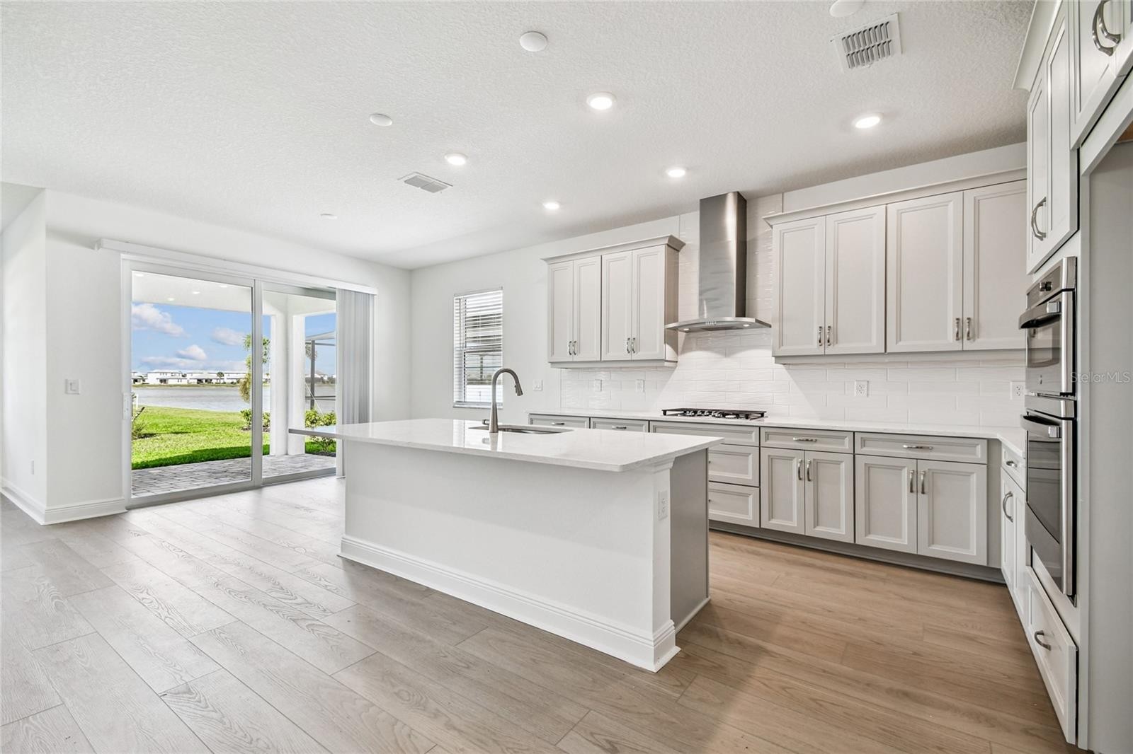 17217 SAVORY MIST CIR