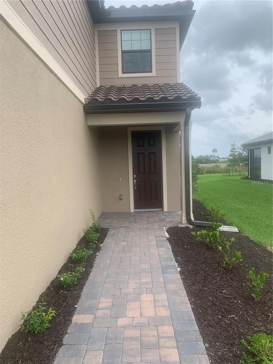 6292 WINDING PINE DRIVE