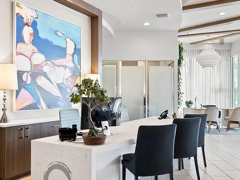 700 COCOANUT AVE #332