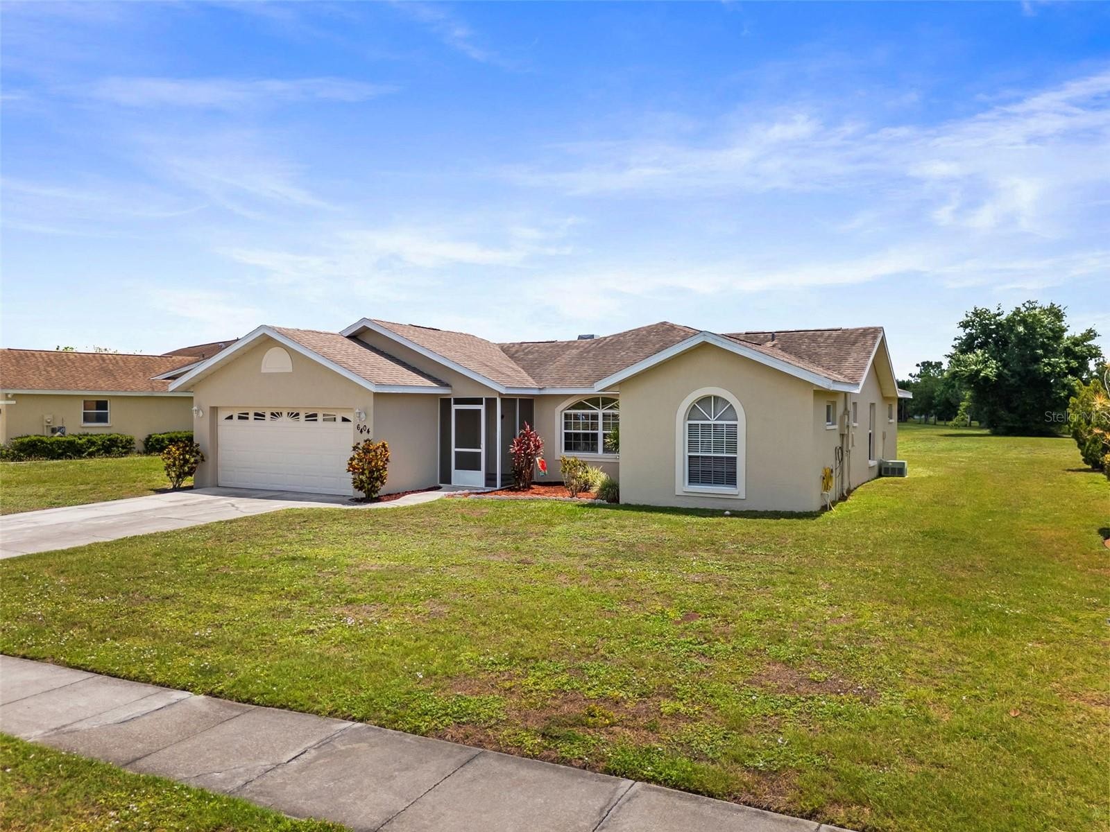 6404 68TH DR E