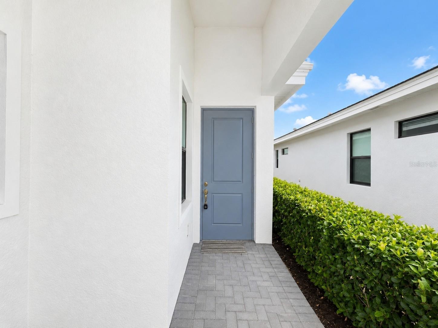 5182 BARNETT CIR