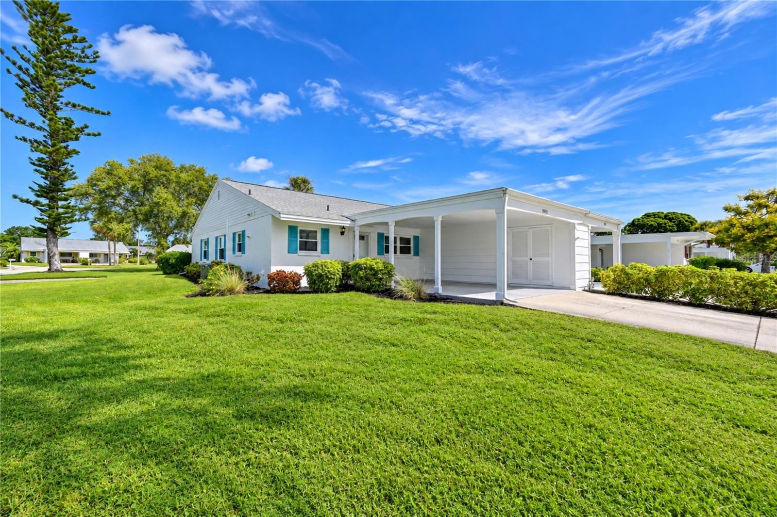 9413 CONCORD CIR