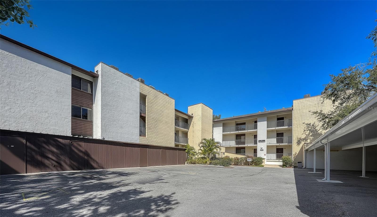 2746 ORCHID OAKS DR #301AZA